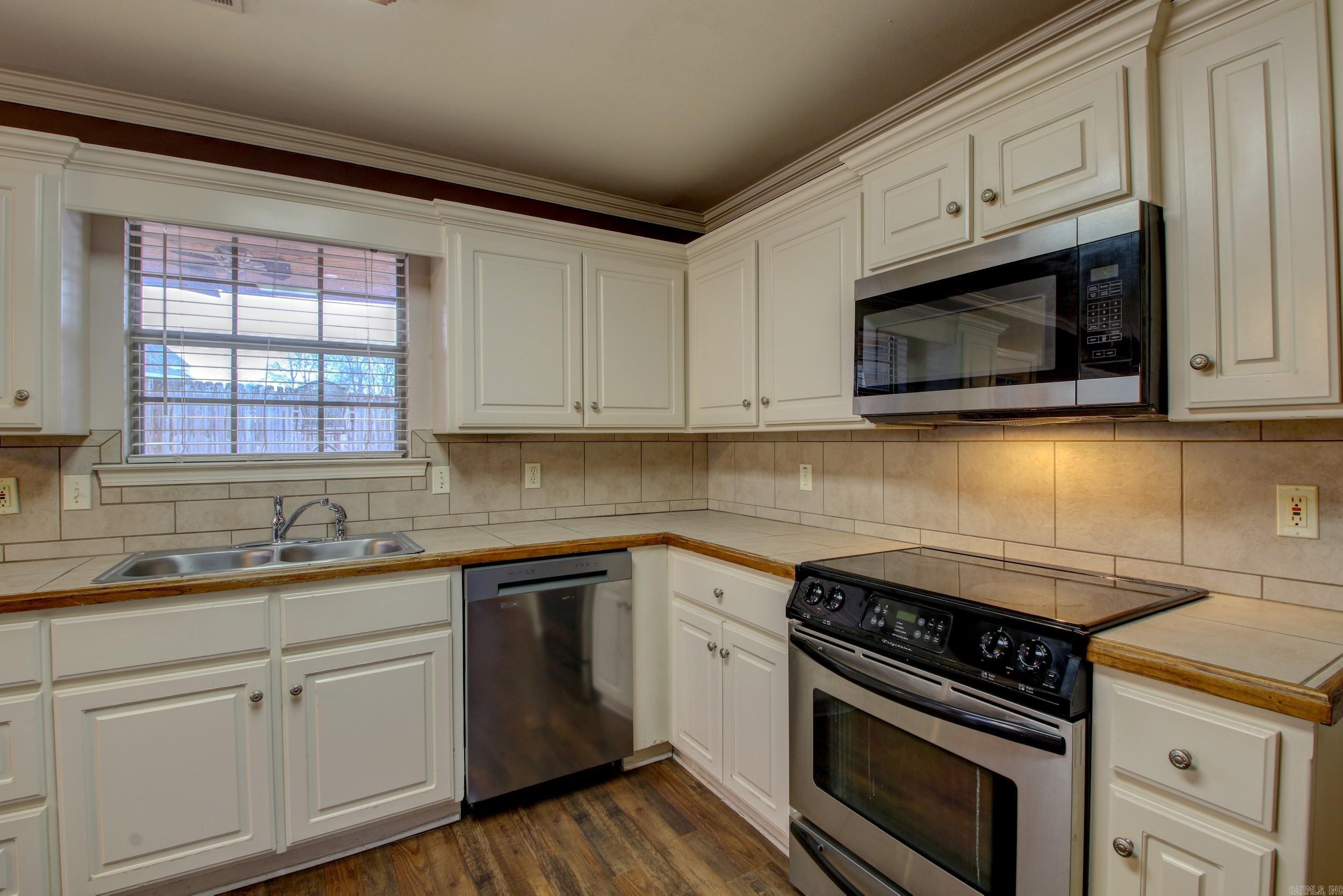 Fairway Woods - Residential