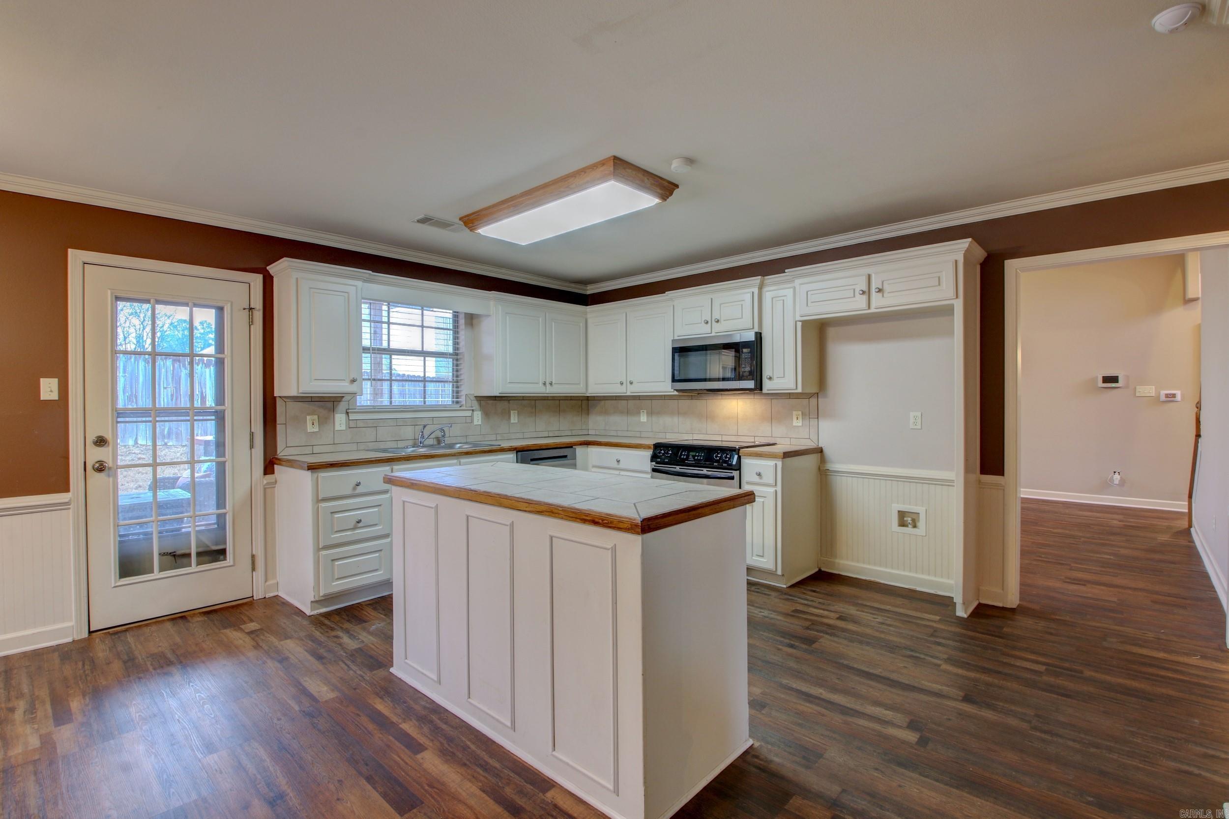 Fairway Woods - Residential