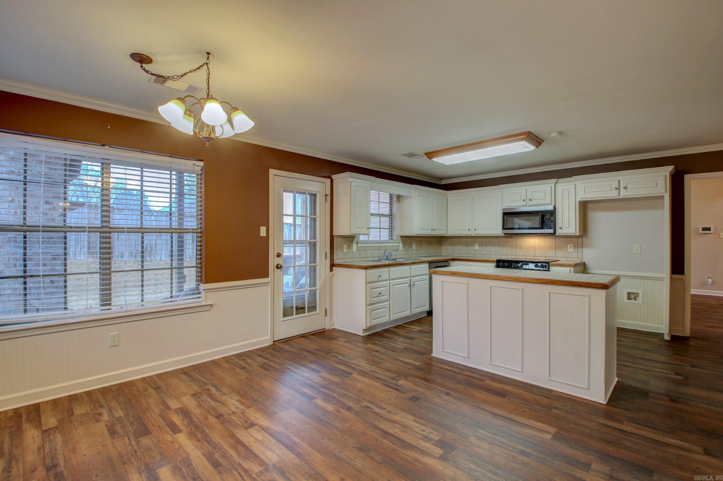 Fairway Woods - Residential