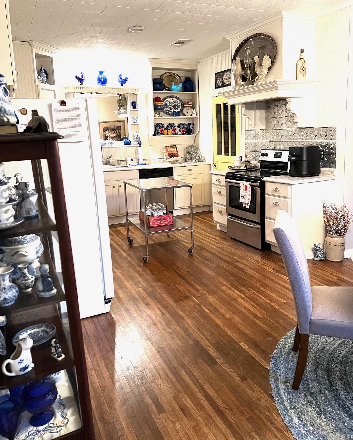 Franklin - Commercial Sale