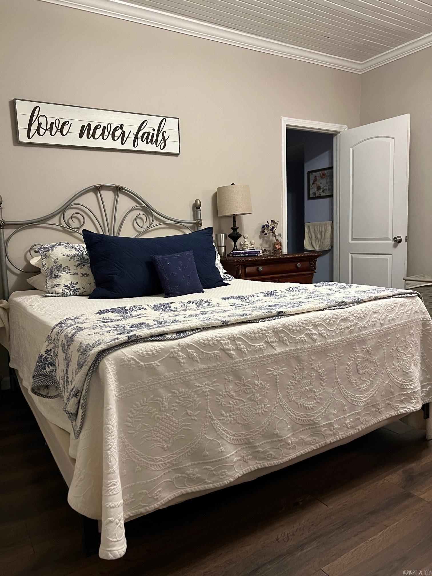 Franklin - Commercial Sale