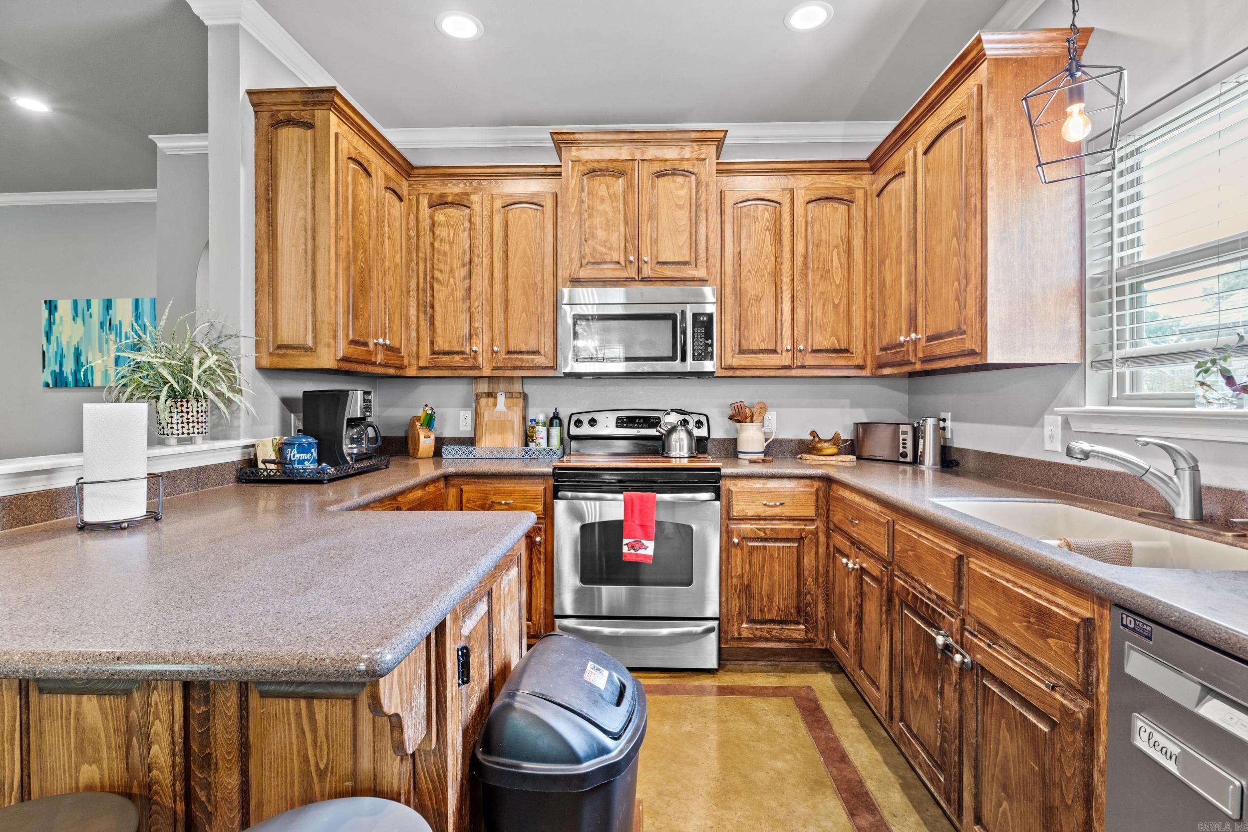 BRENTWOOD - Residential