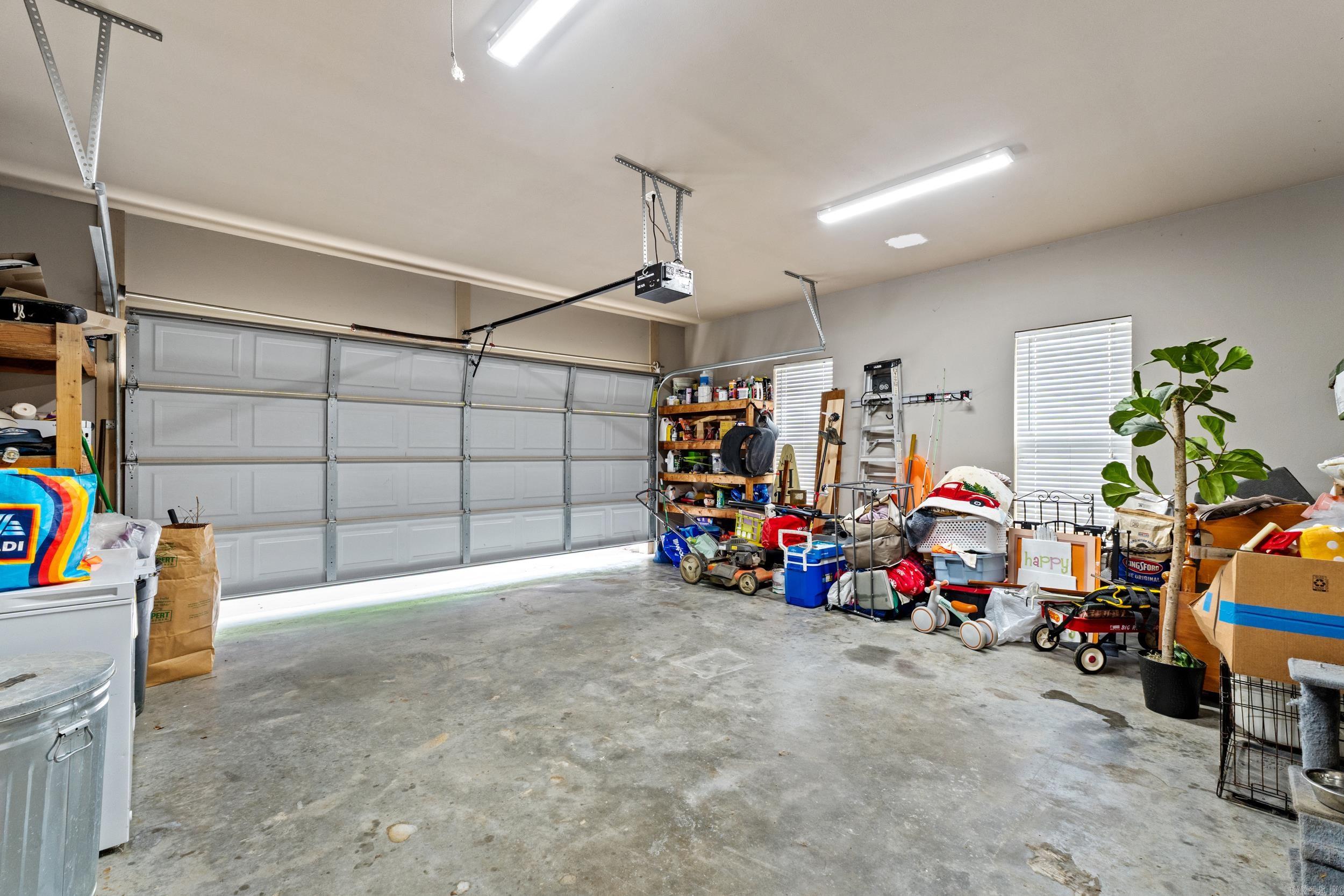 BRENTWOOD - Residential