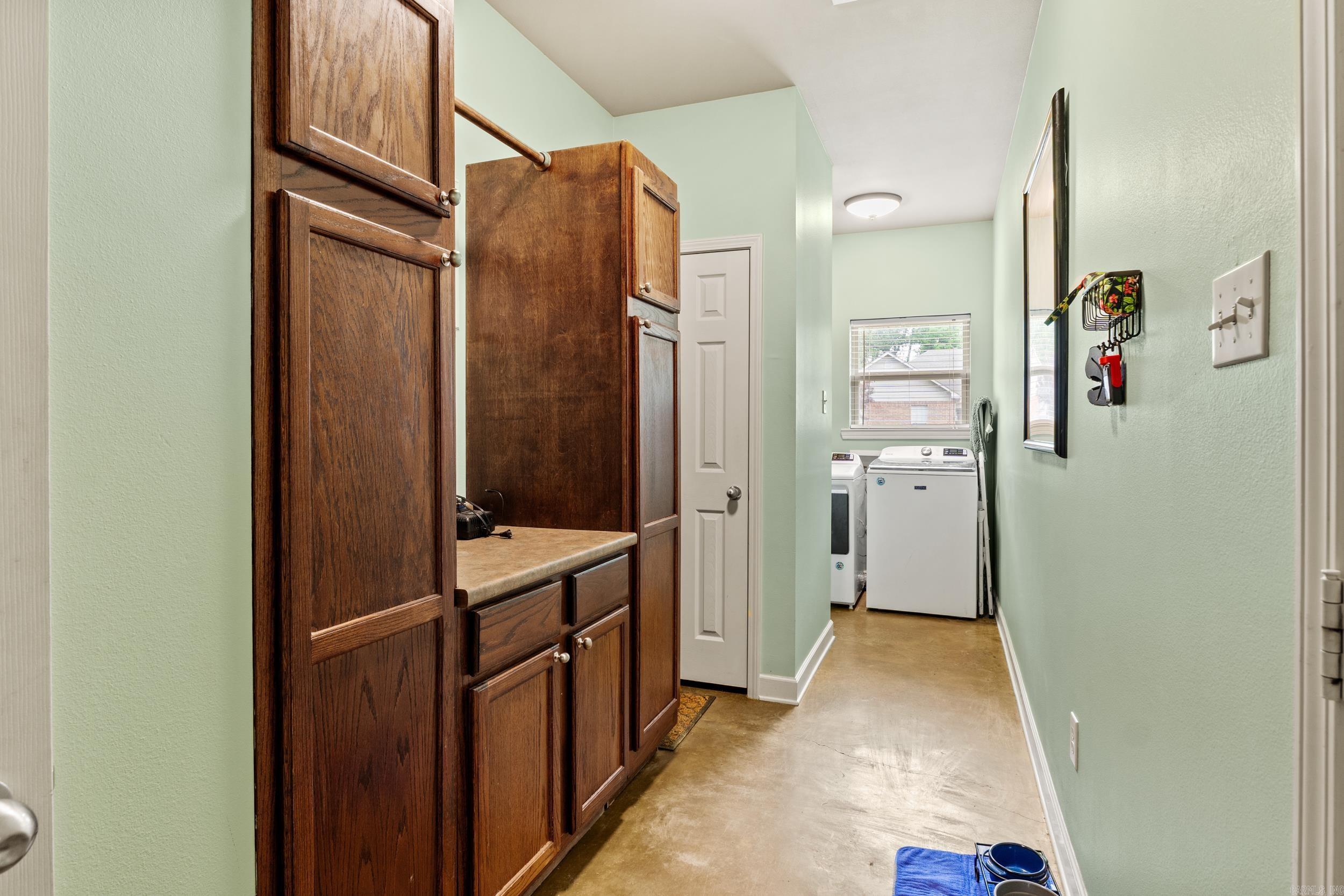 BRENTWOOD - Residential