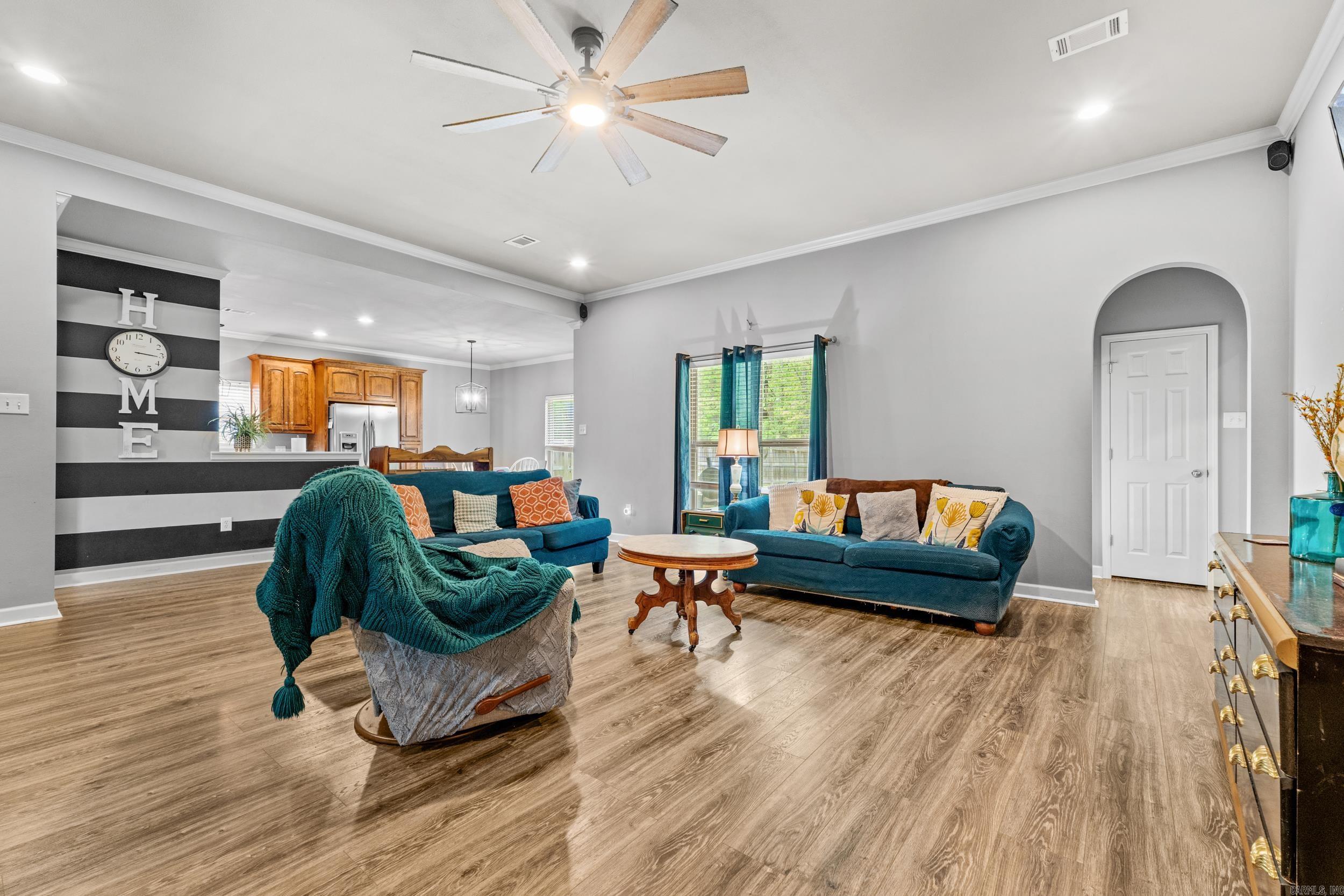 BRENTWOOD - Residential