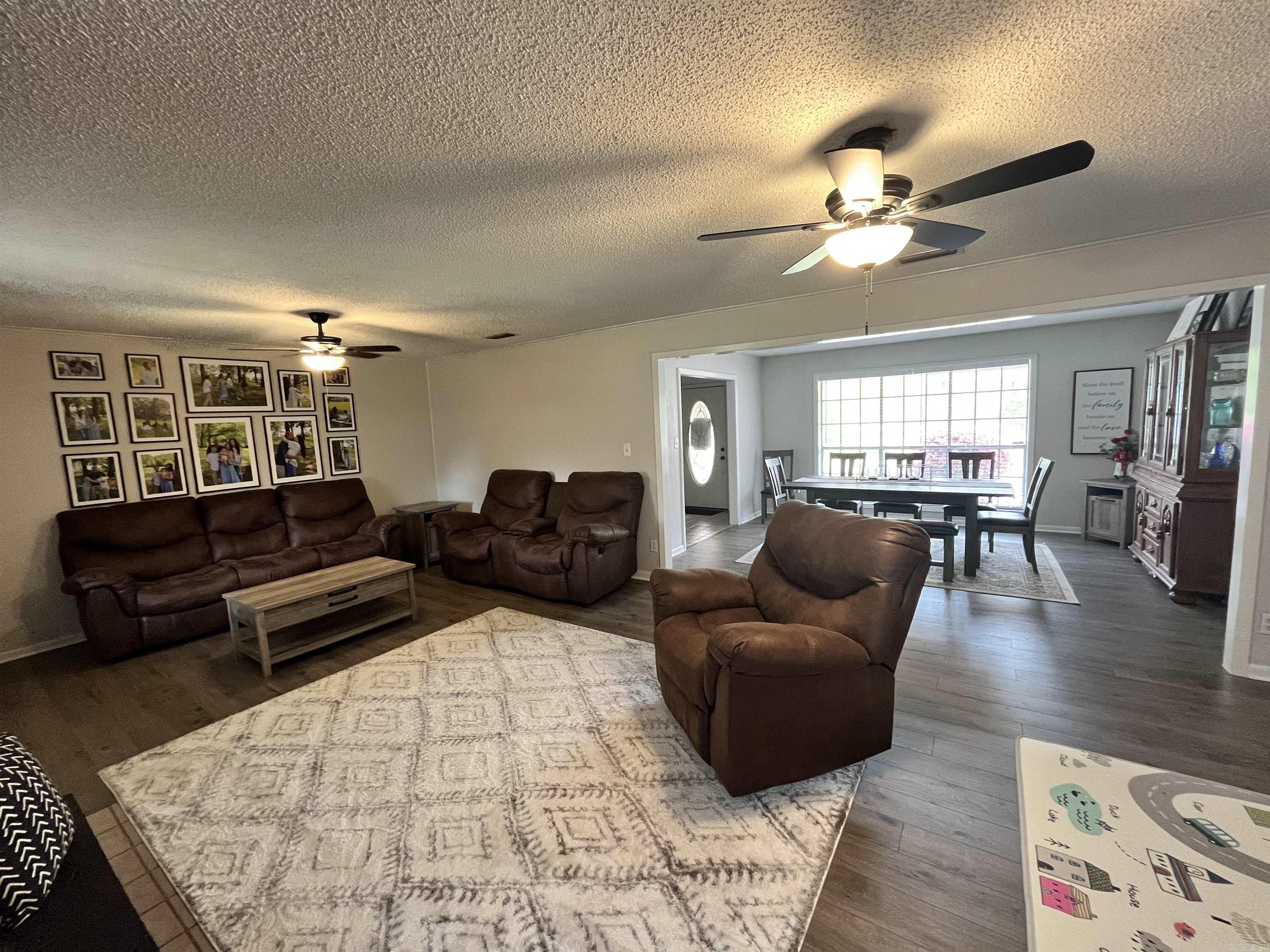 WESTERN PINES - Residential