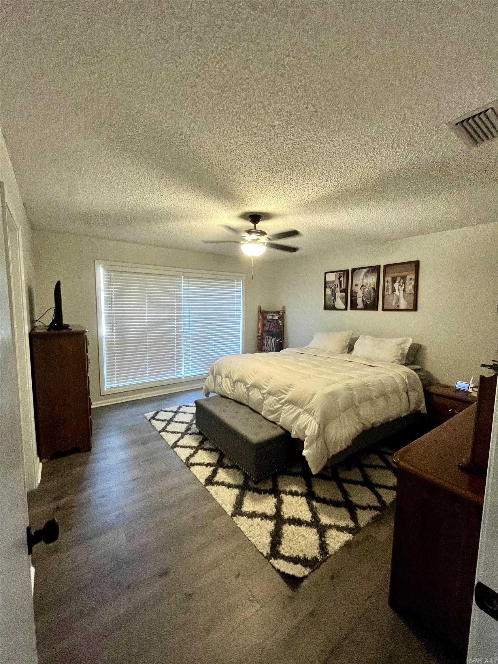 WESTERN PINES - Residential