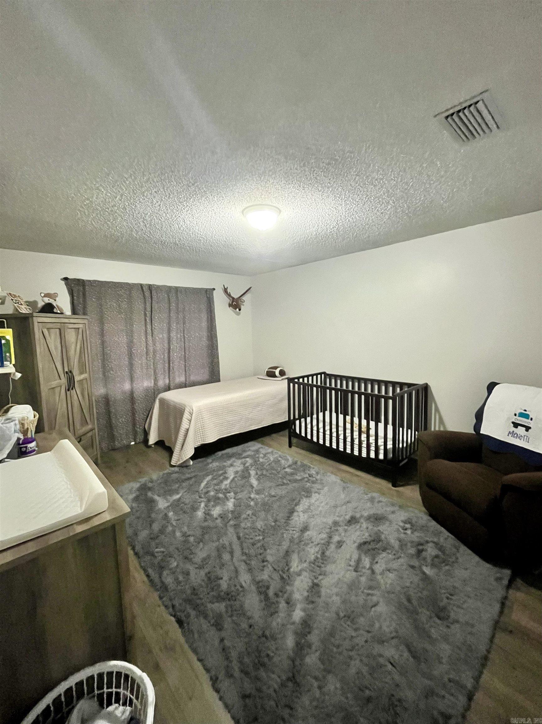 WESTERN PINES - Residential