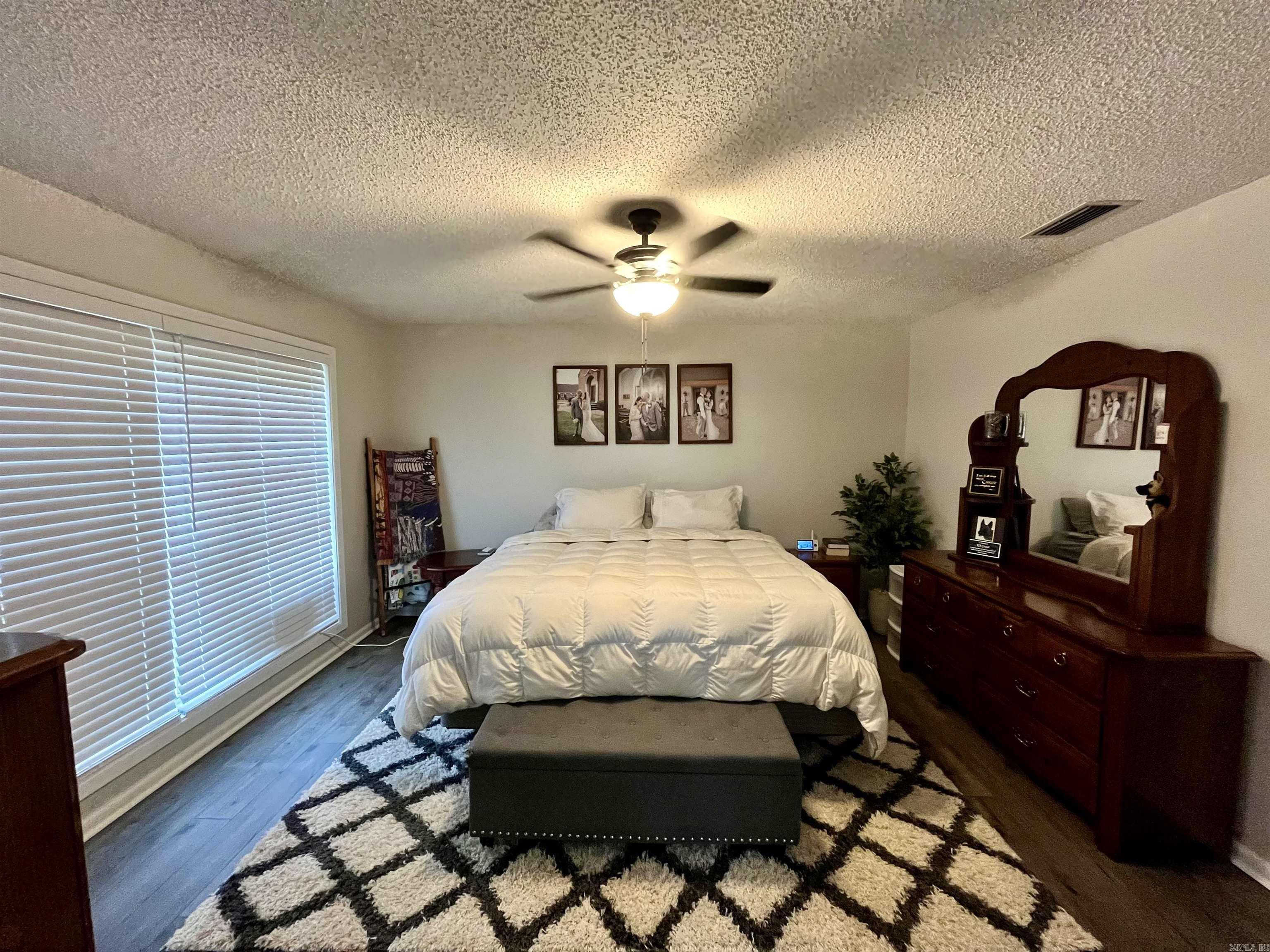 WESTERN PINES - Residential