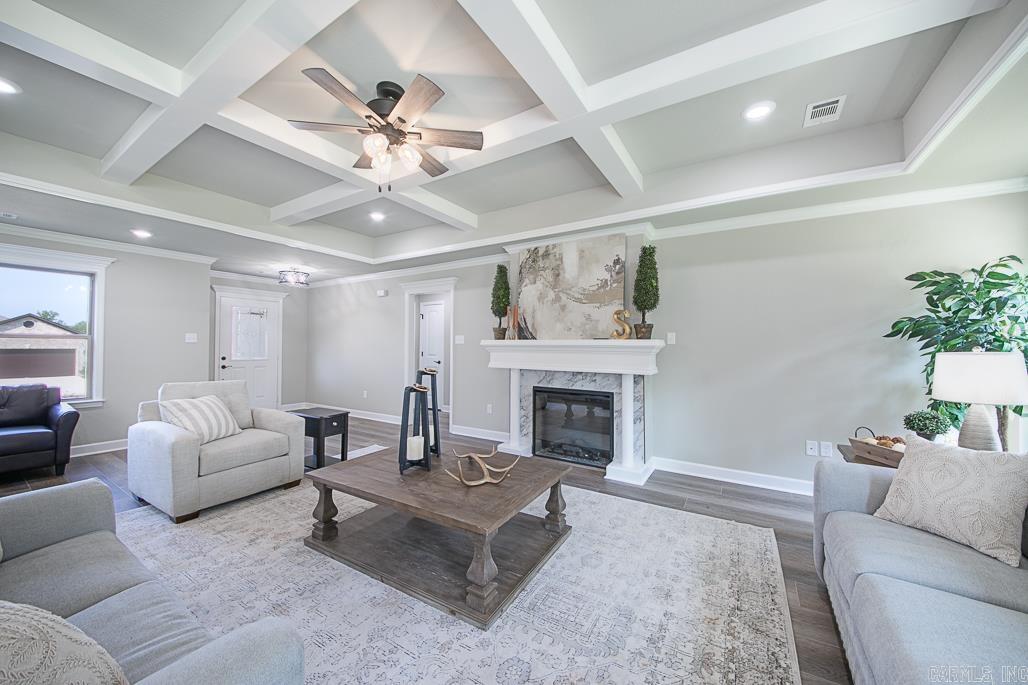 AUTUMN BROOKE - Residential