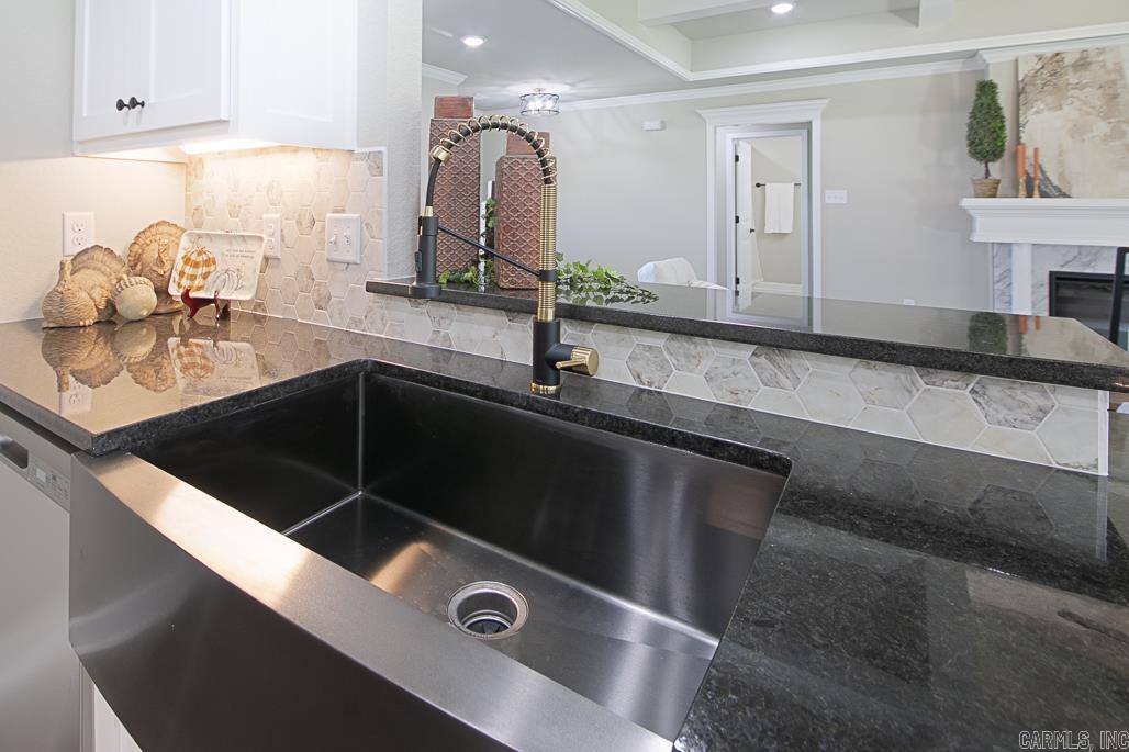 AUTUMN BROOKE - Residential