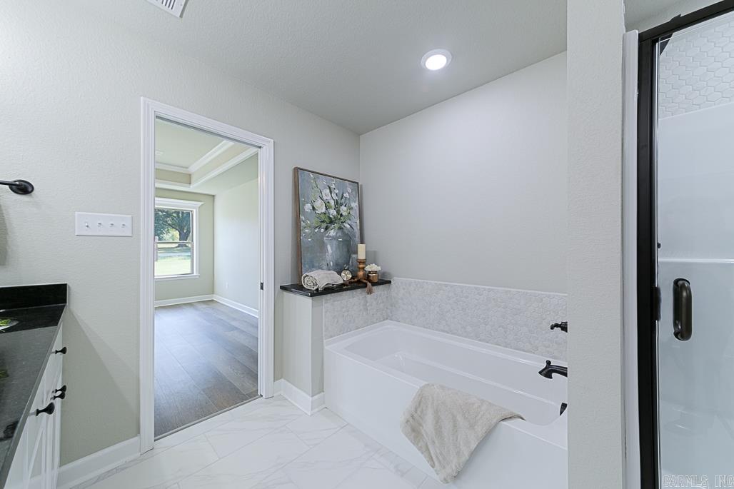 AUTUMN BROOKE - Residential