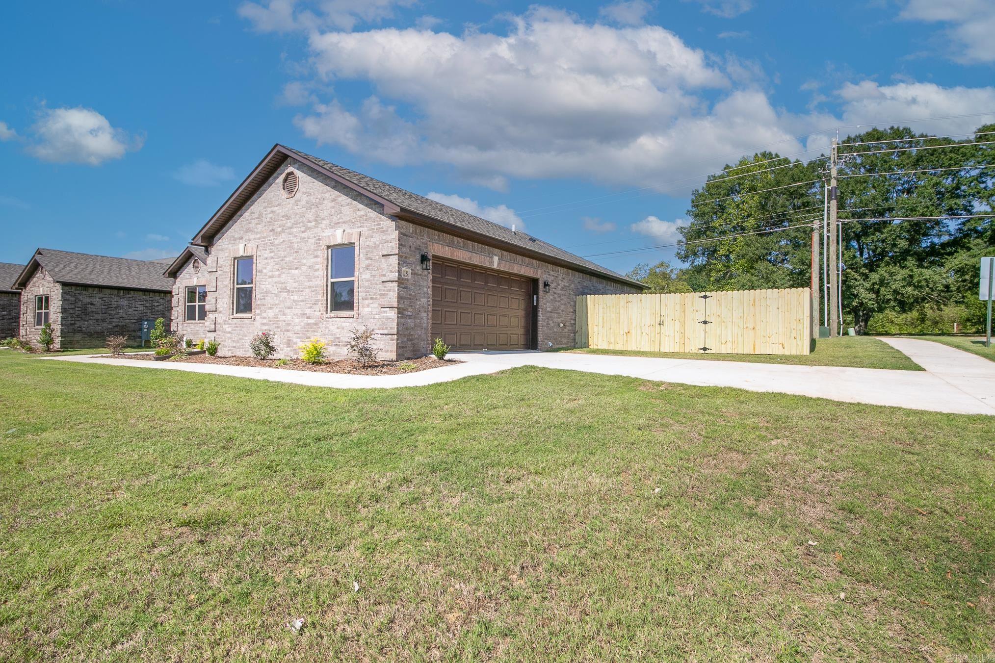 AUTUMN BROOKE - Residential