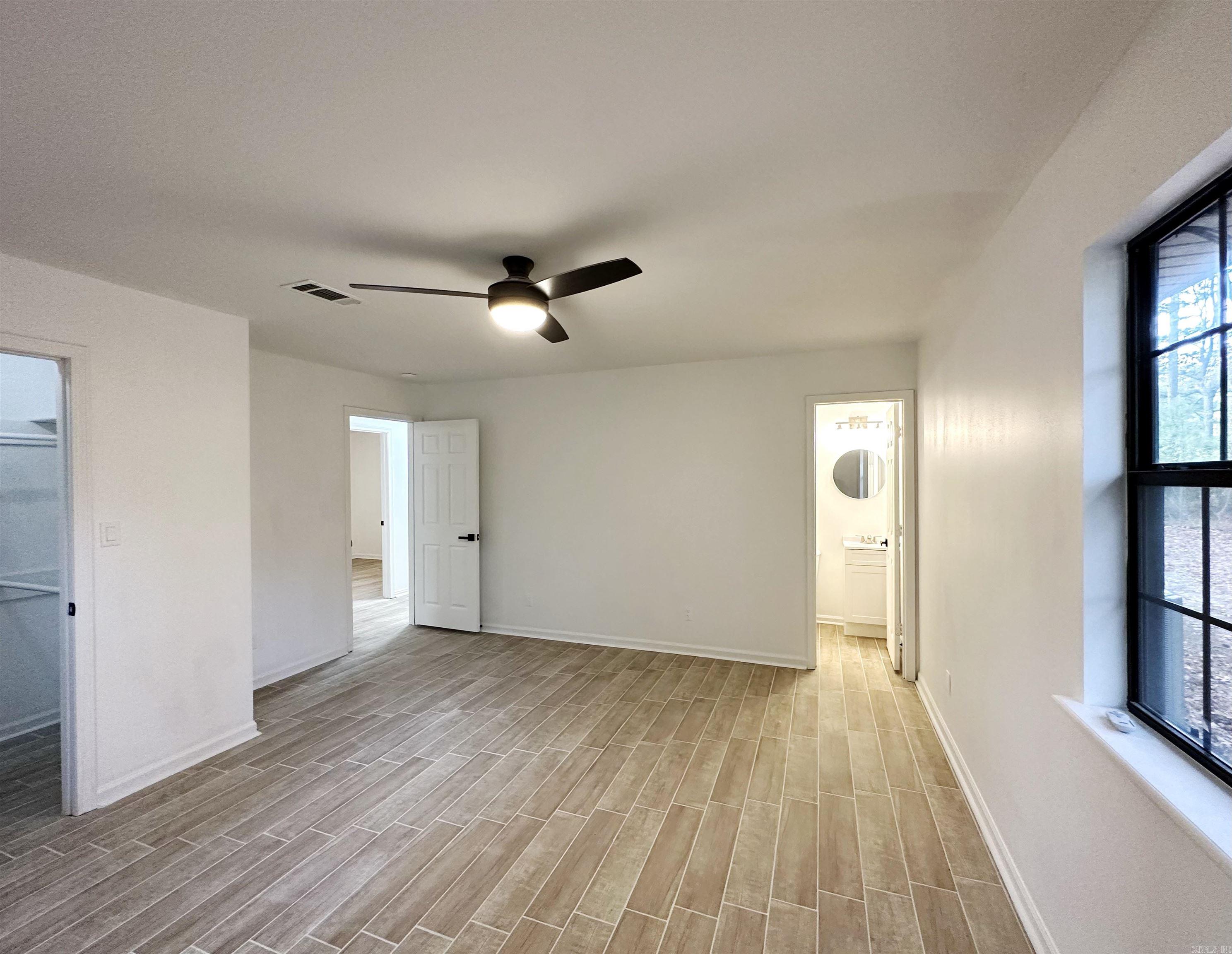 TANGLEWOOD HTS - Residential