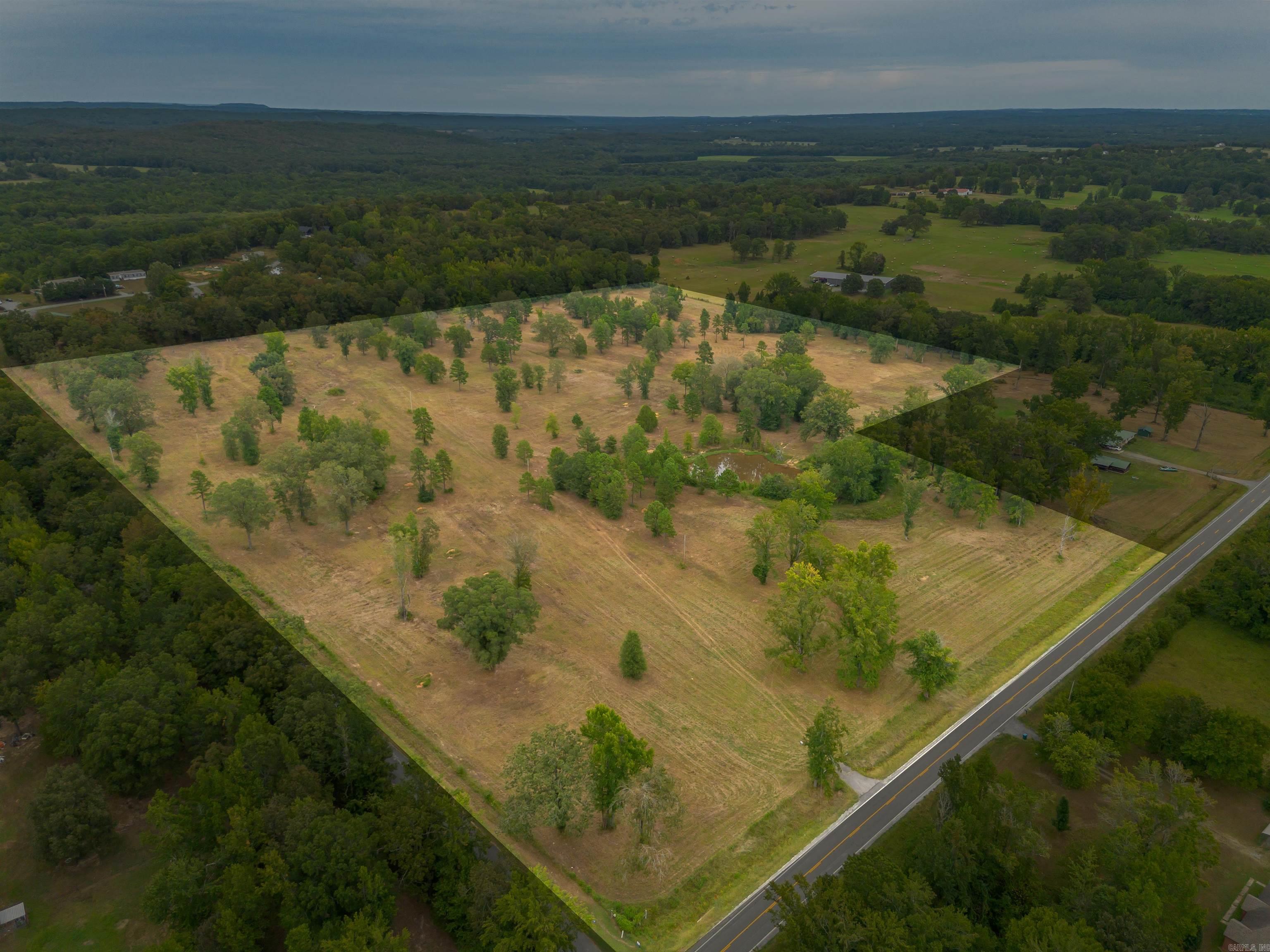 Great location close to the heart of Greenbrier, Vilonia and Conway! Electric and city water available at the road. Lots have been perced and surveyed. Agents, see remarks.