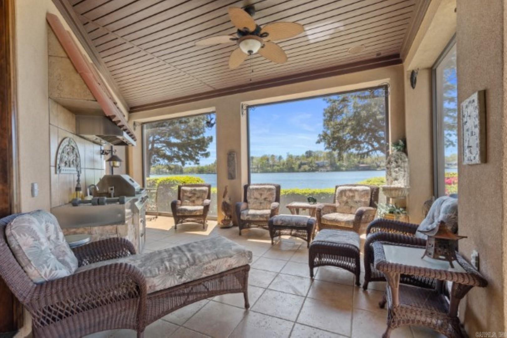 ARD POINTE - Residential