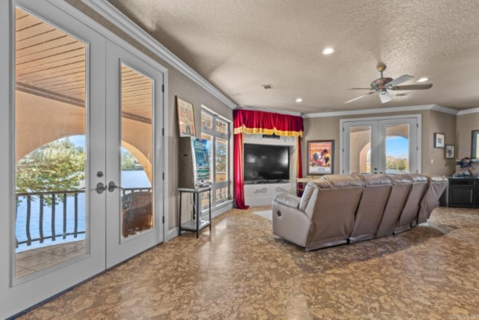 ARD POINTE - Residential