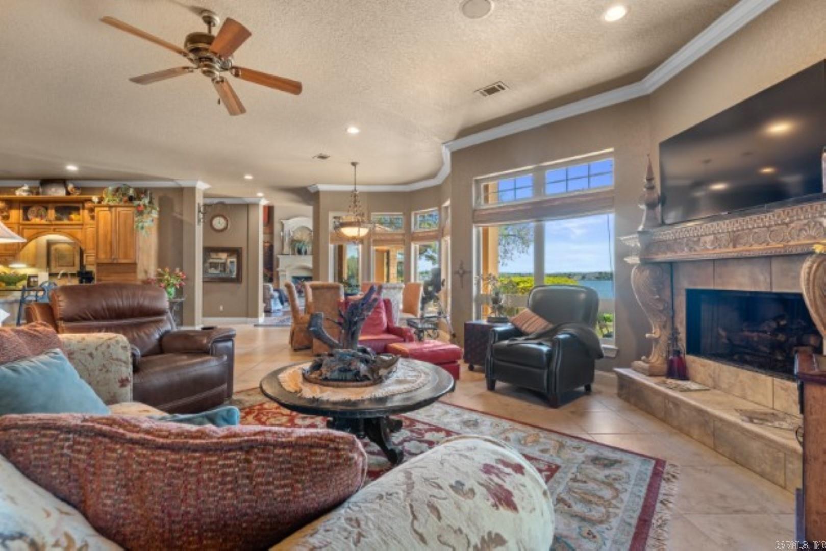 ARD POINTE - Residential