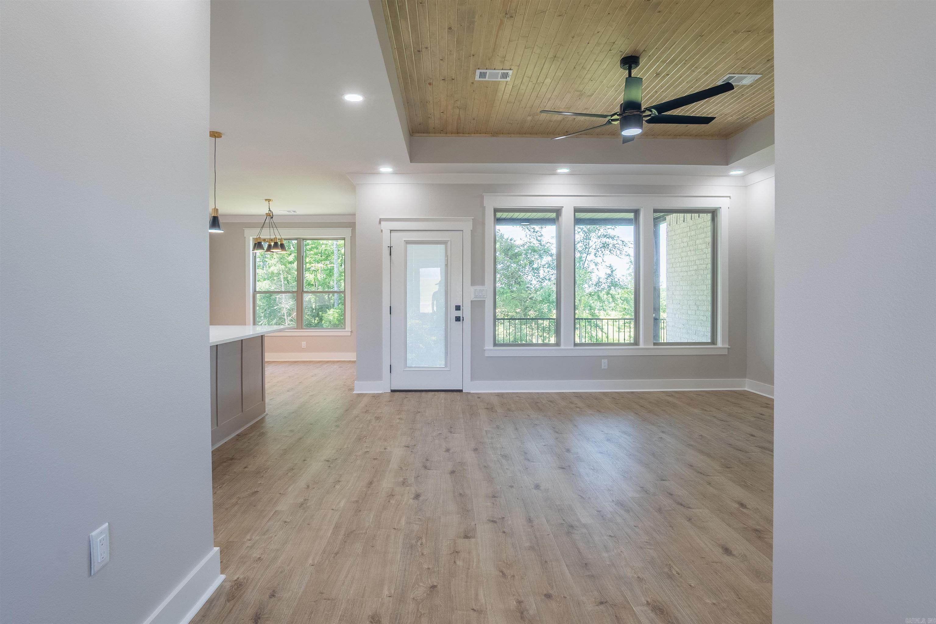 HIDDEN VALLEY ESTATES - Residential