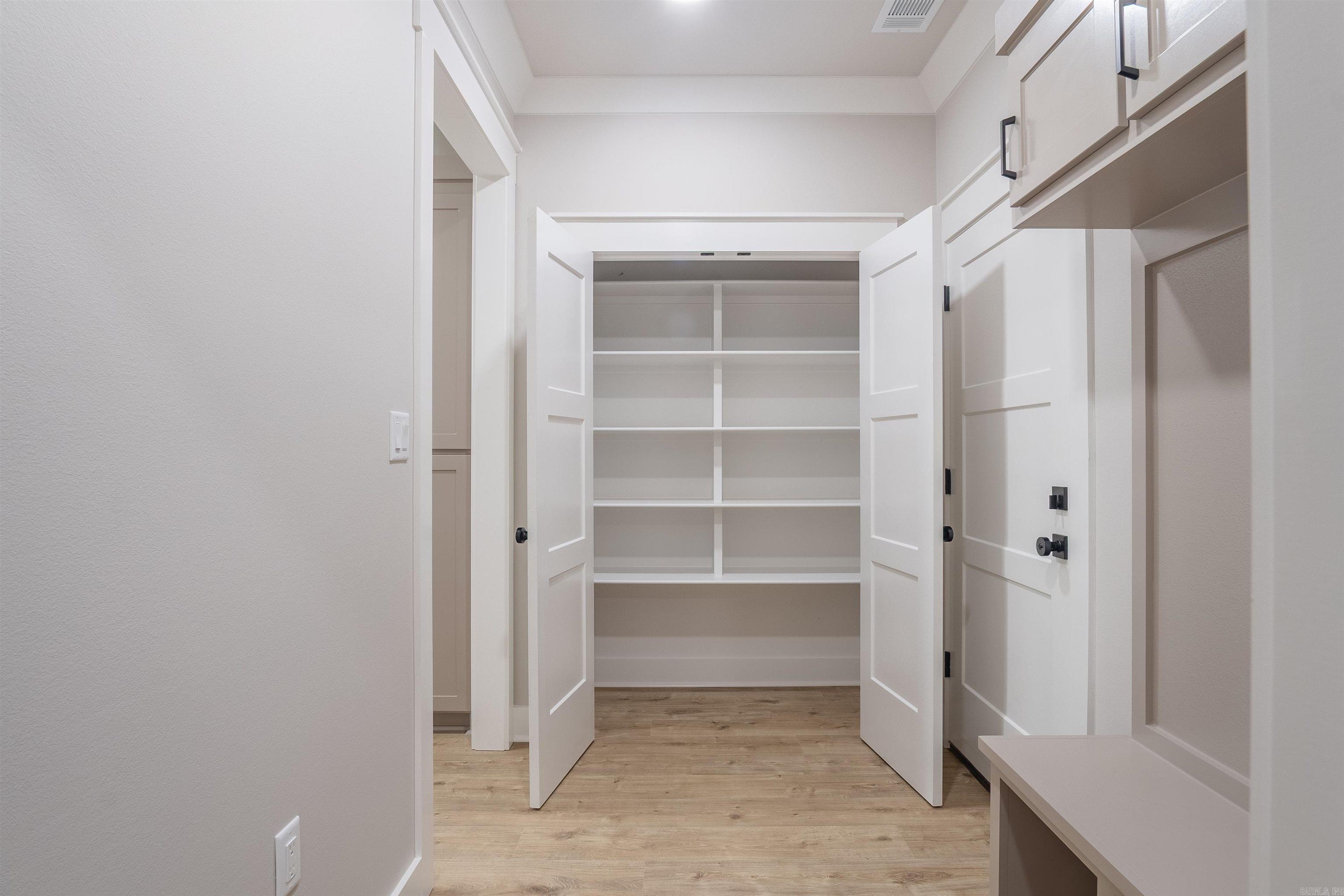 HIDDEN VALLEY ESTATES - Residential