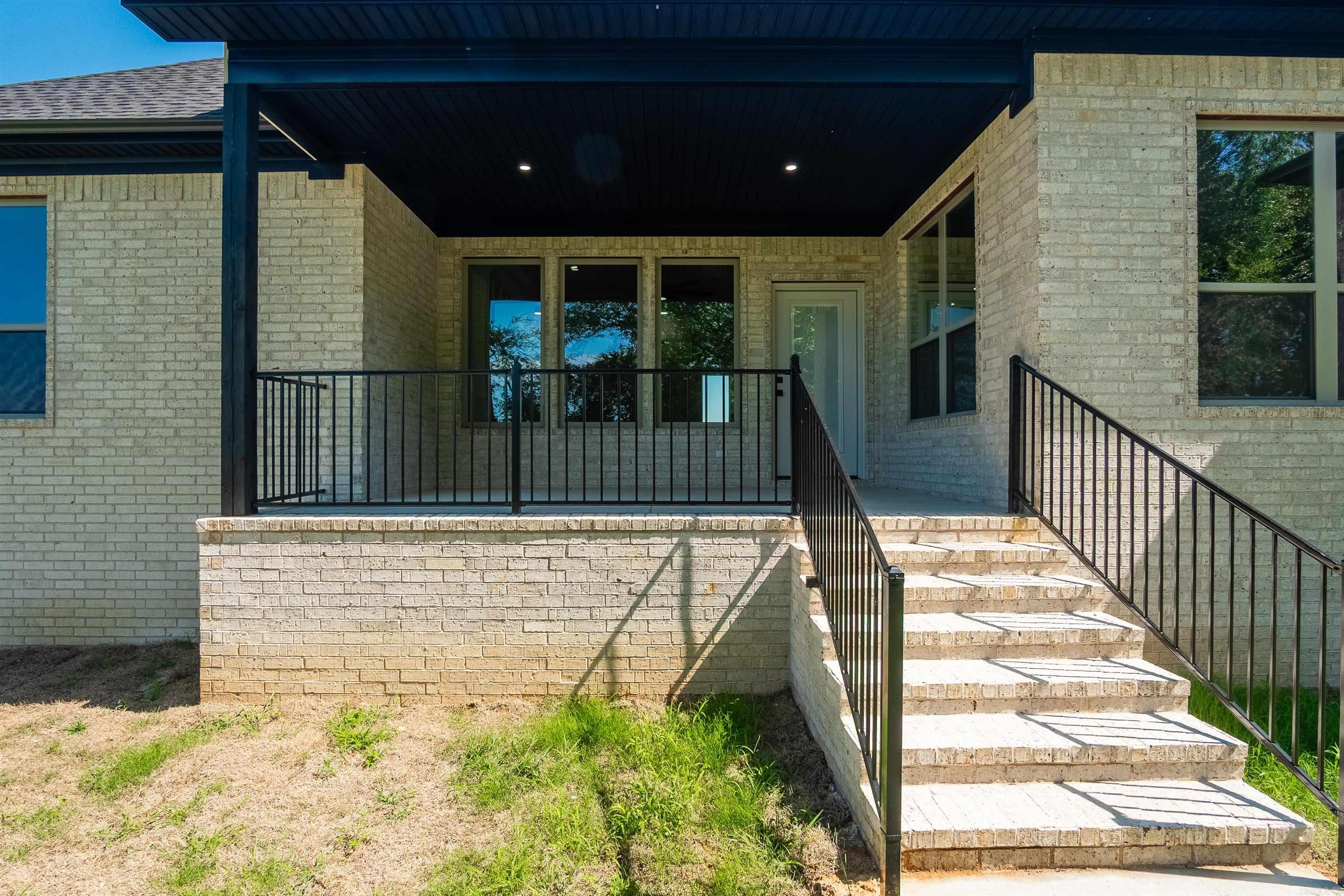 HIDDEN VALLEY ESTATES - Residential