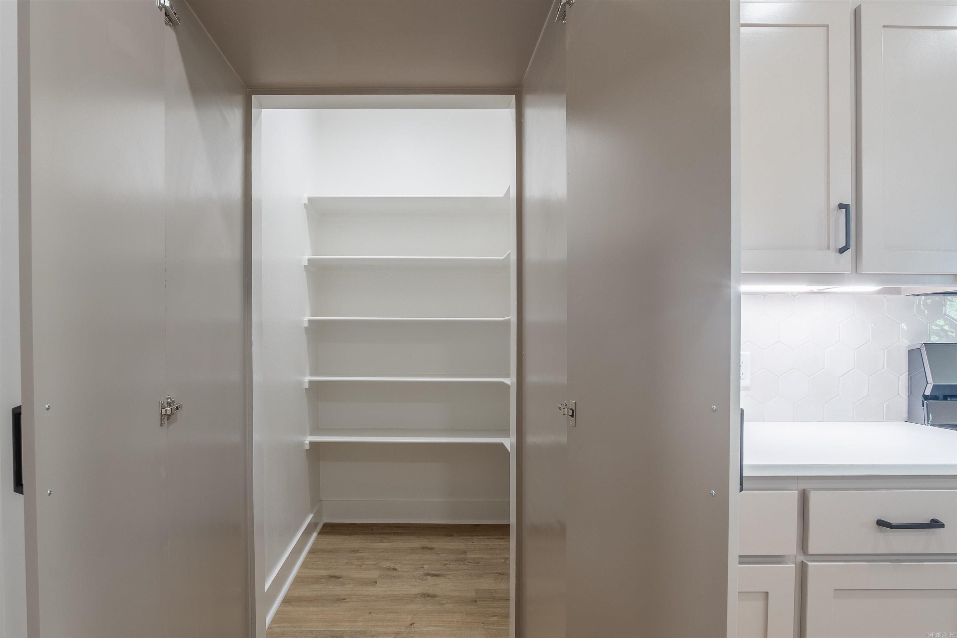 HIDDEN VALLEY ESTATES - Residential