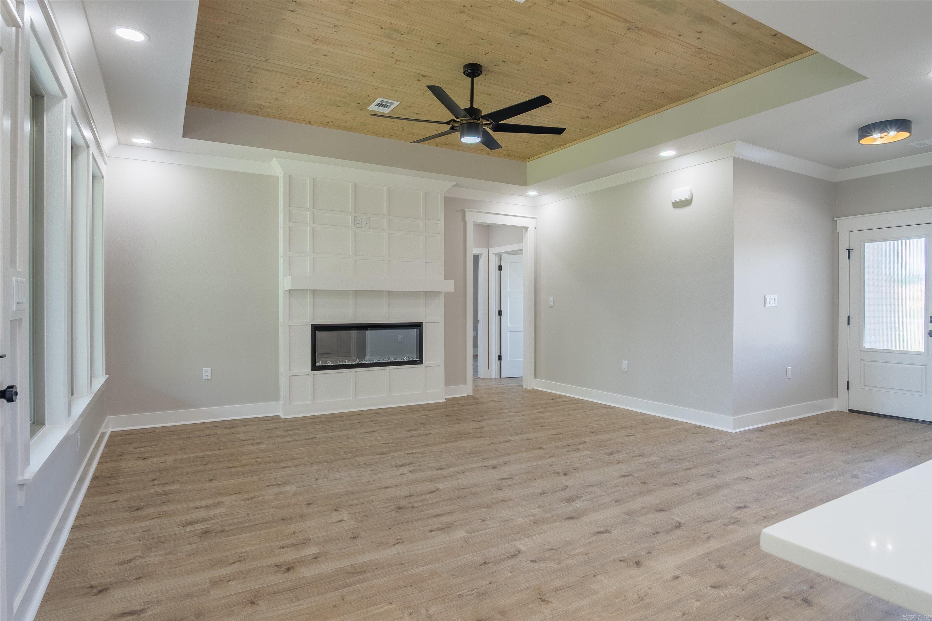 HIDDEN VALLEY ESTATES - Residential