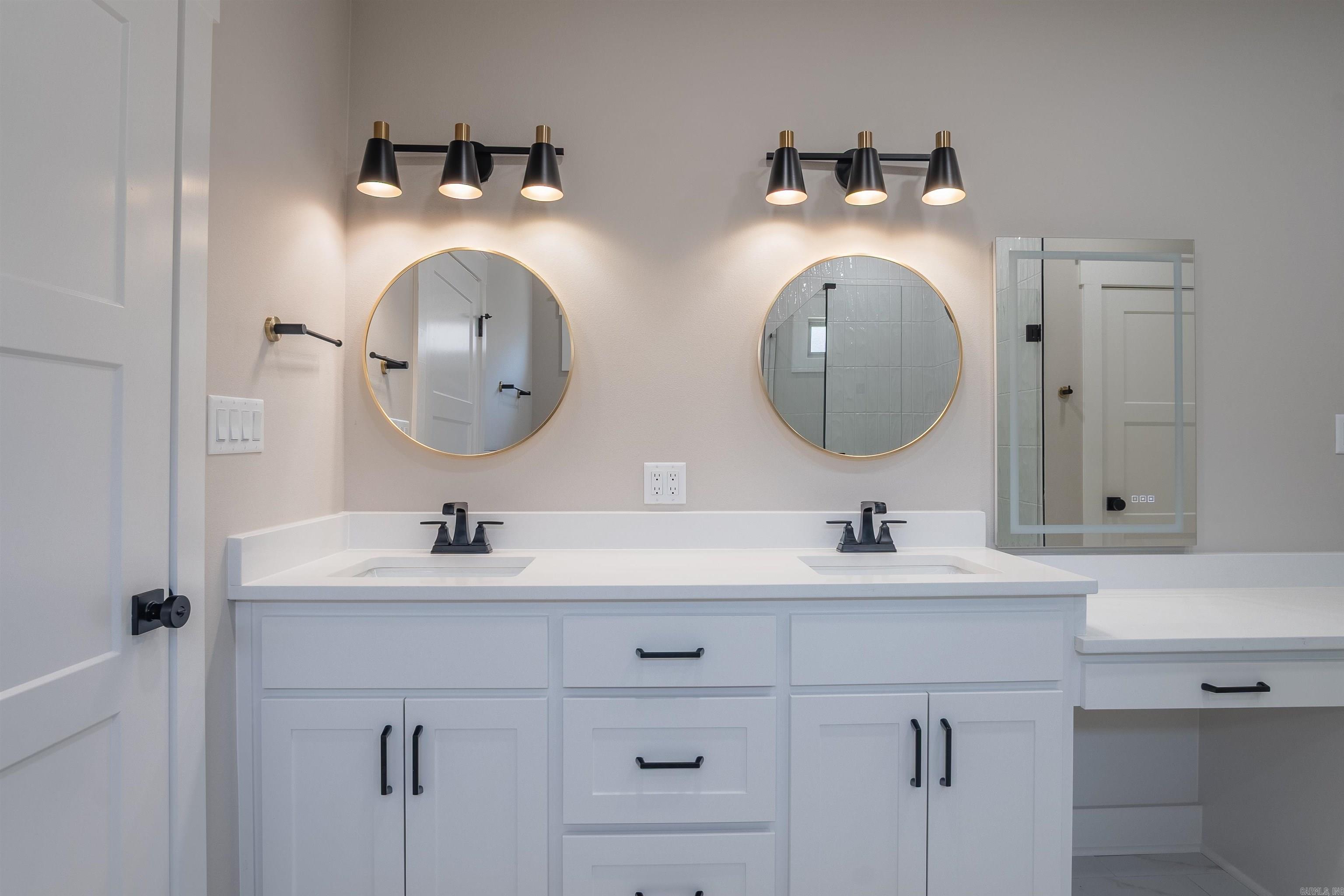 HIDDEN VALLEY ESTATES - Residential