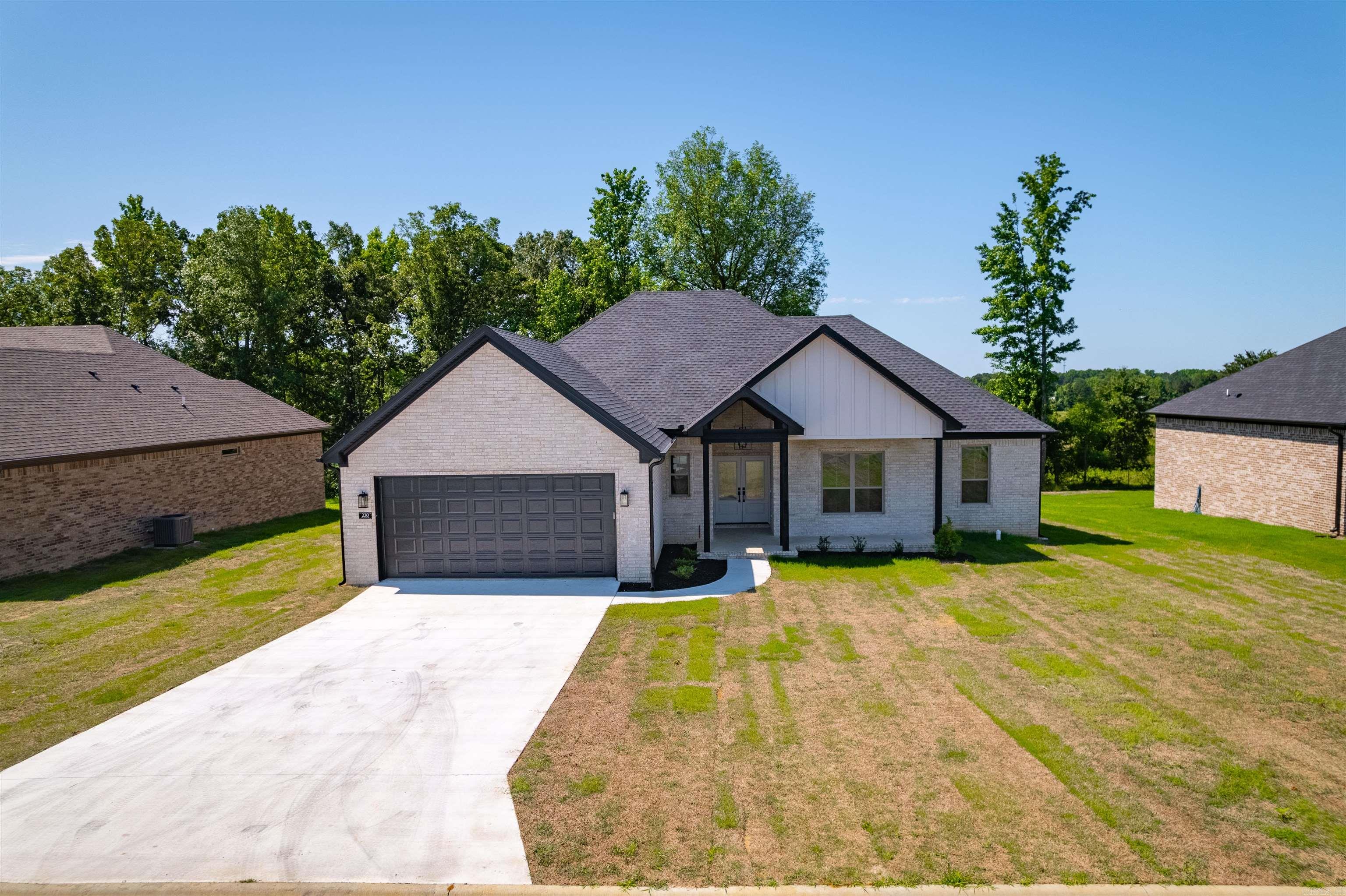 HIDDEN VALLEY ESTATES - Residential