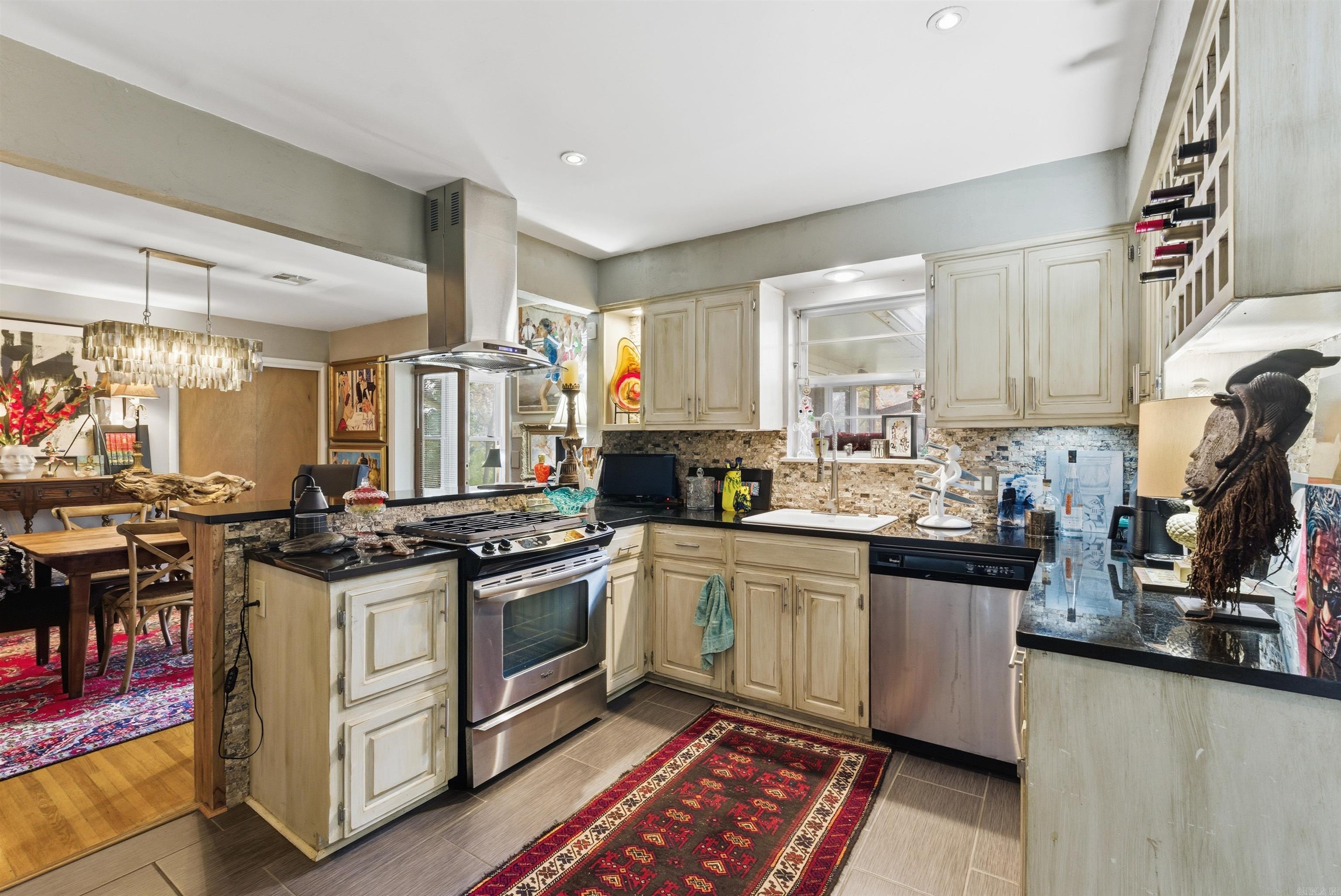 GLENWOOD HGTS - Residential