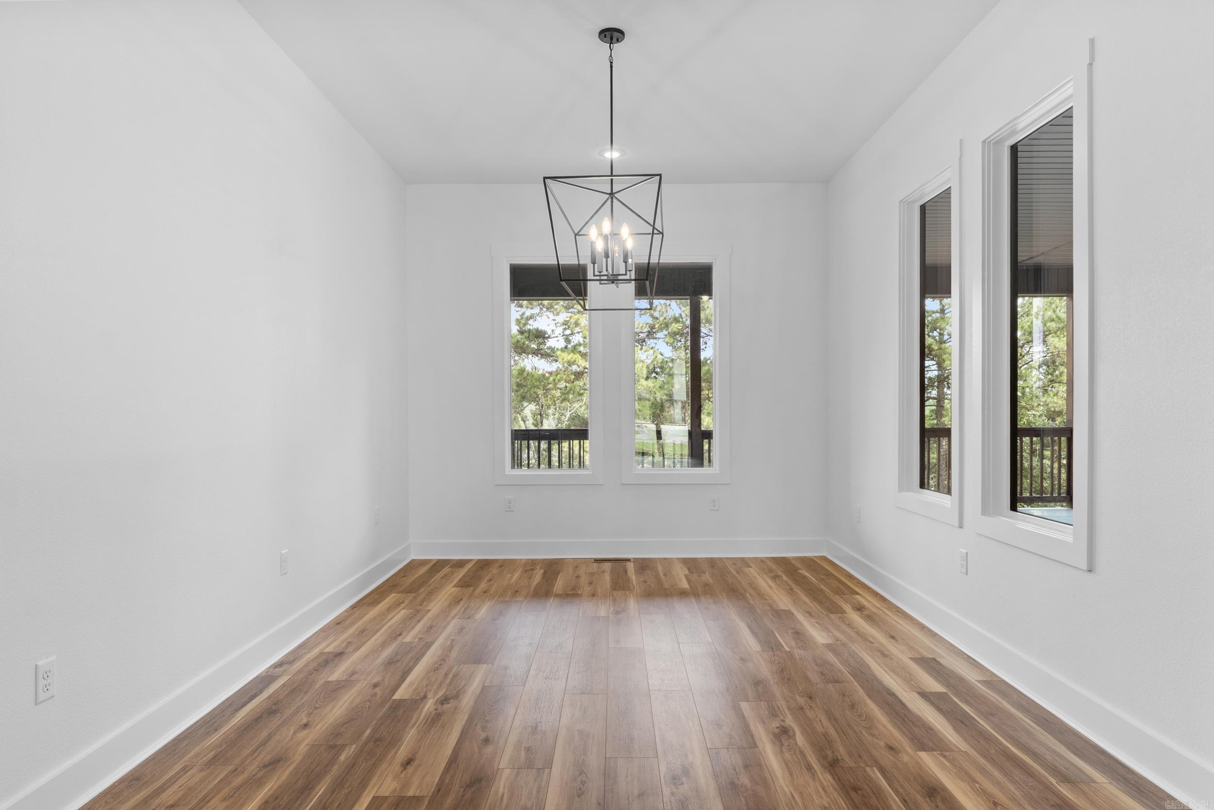 CHENAL VALLEY "FALSTONE COURT" - Residential