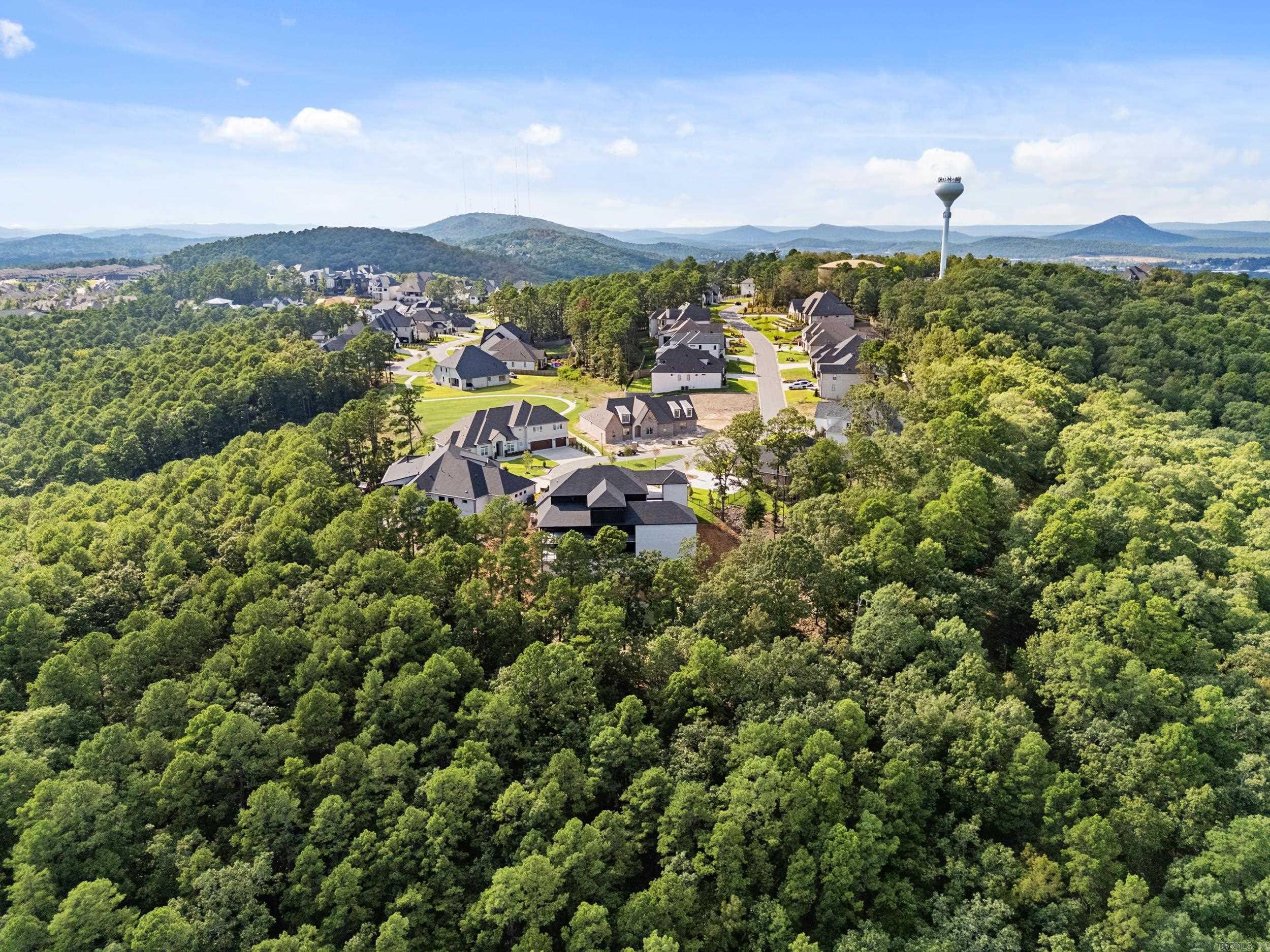 CHENAL VALLEY "FALSTONE COURT" - Residential