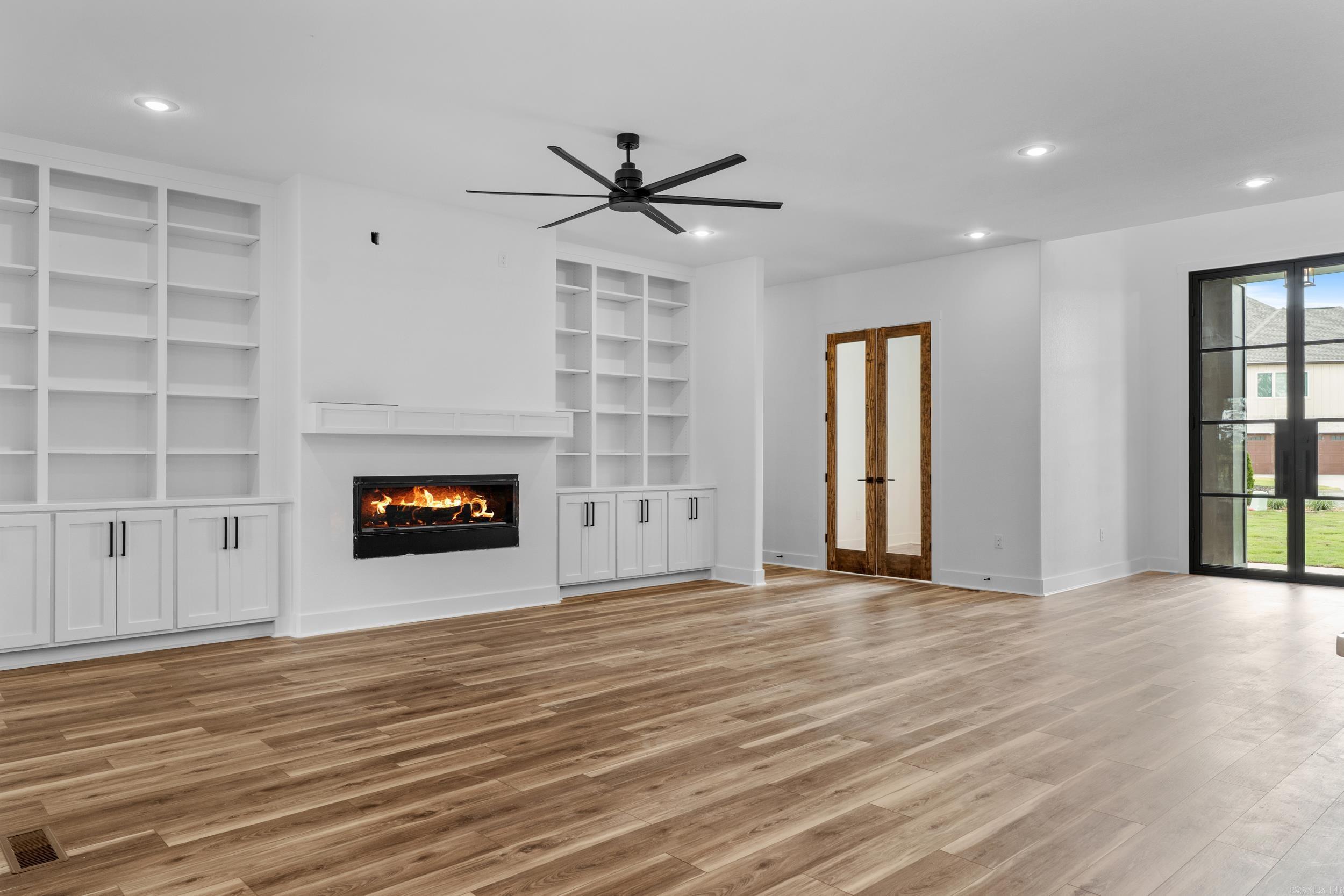 CHENAL VALLEY "FALSTONE COURT" - Residential