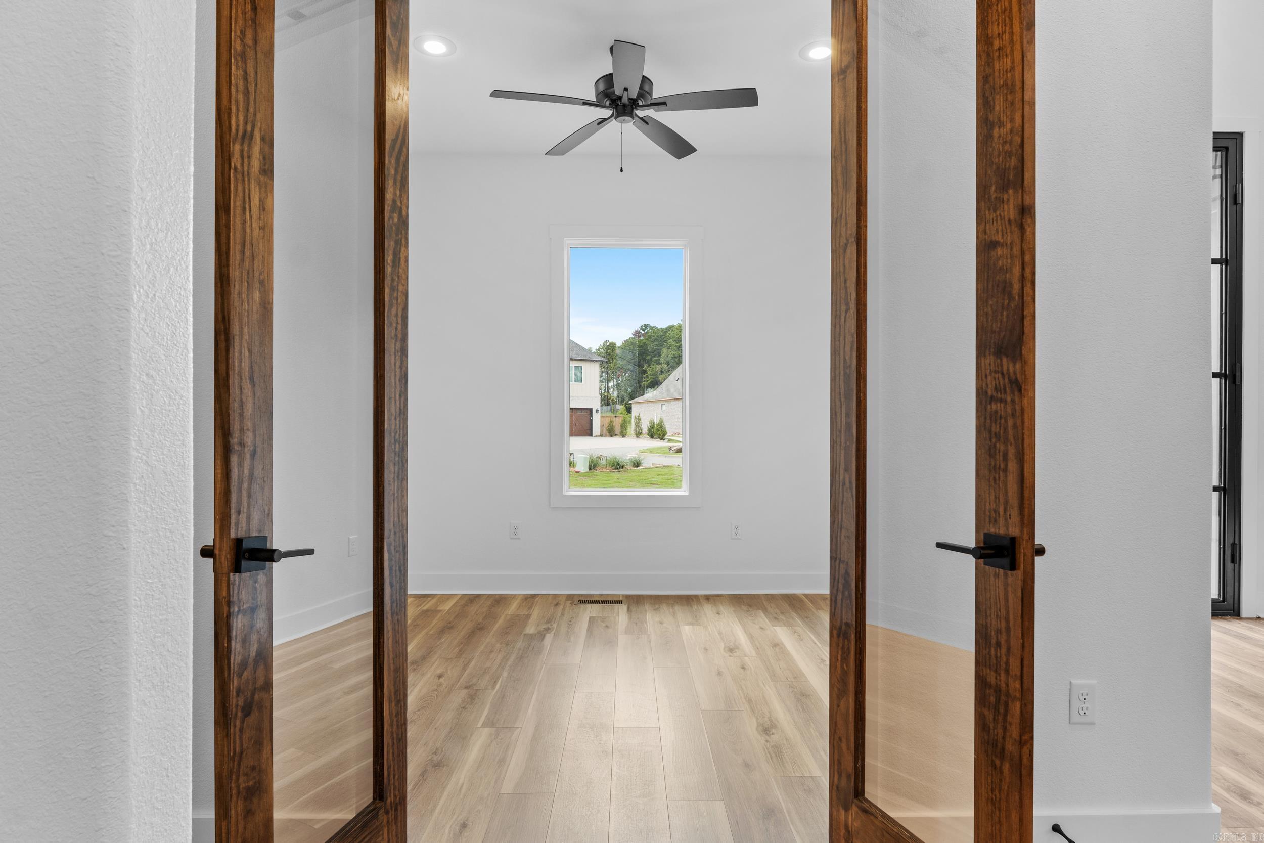 CHENAL VALLEY "FALSTONE COURT" - Residential