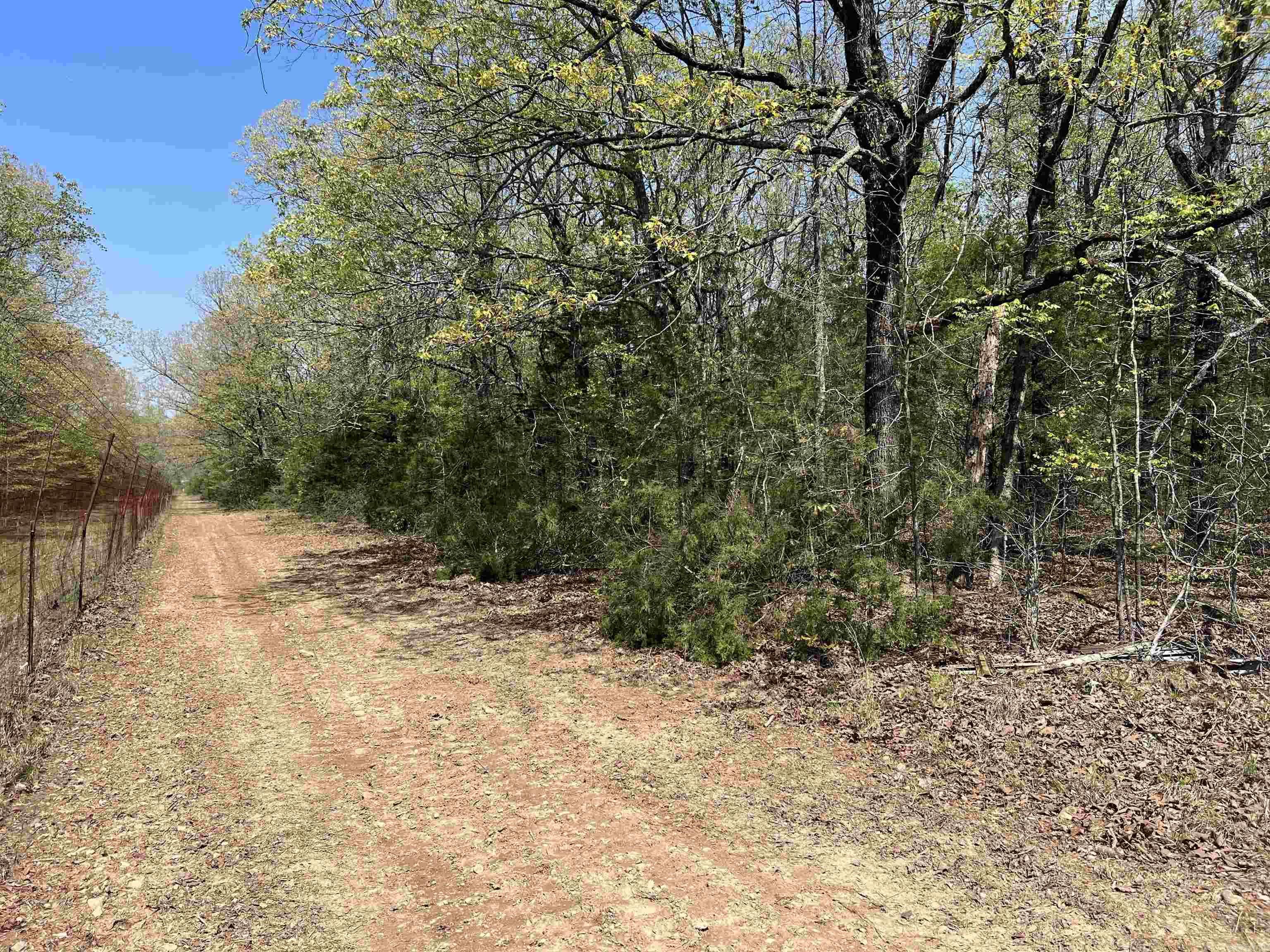 Metes & Bounds - Land