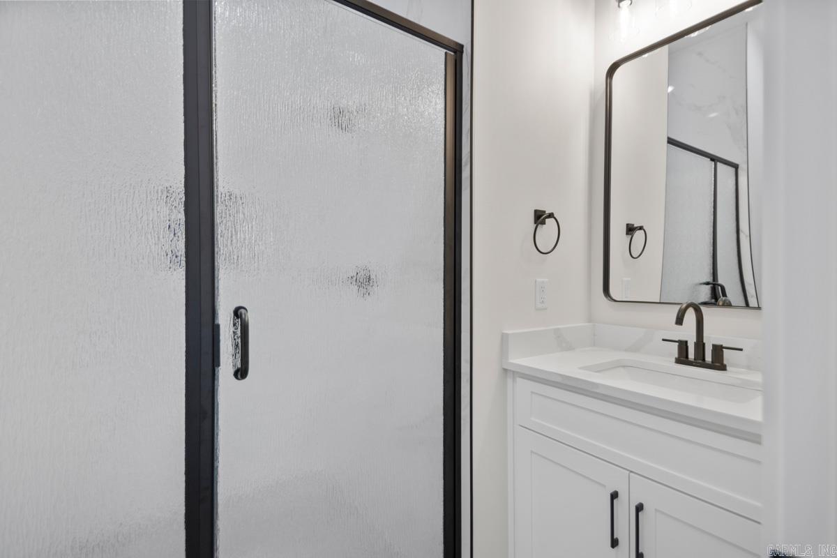 MILLERS GLENN - Residential