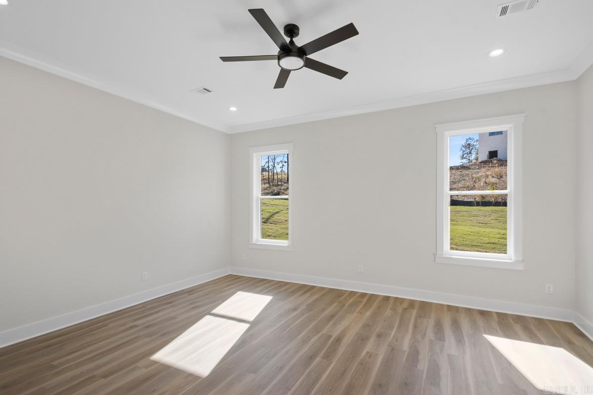 MILLERS GLENN - Residential