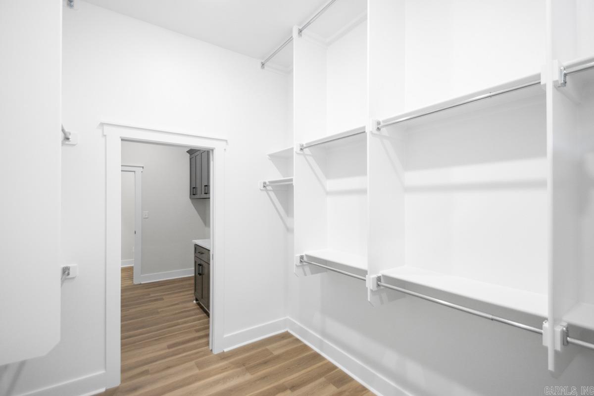 MILLERS GLENN - Residential