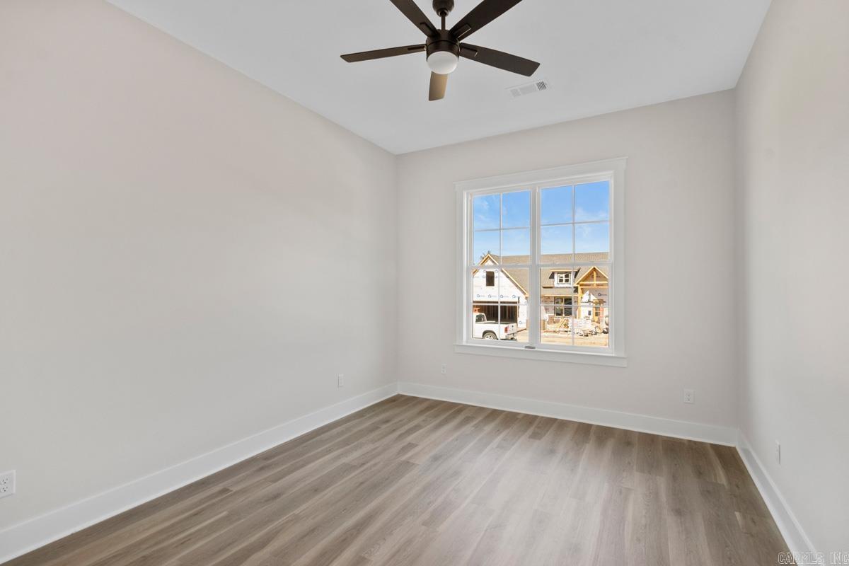 MILLERS GLENN - Residential