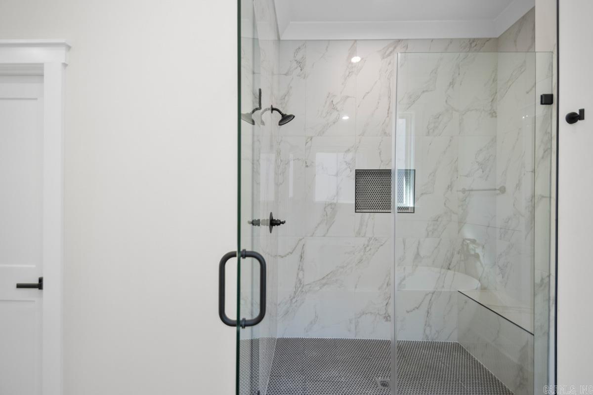 MILLERS GLENN - Residential