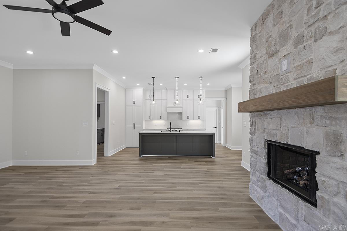 MILLERS GLENN - Residential