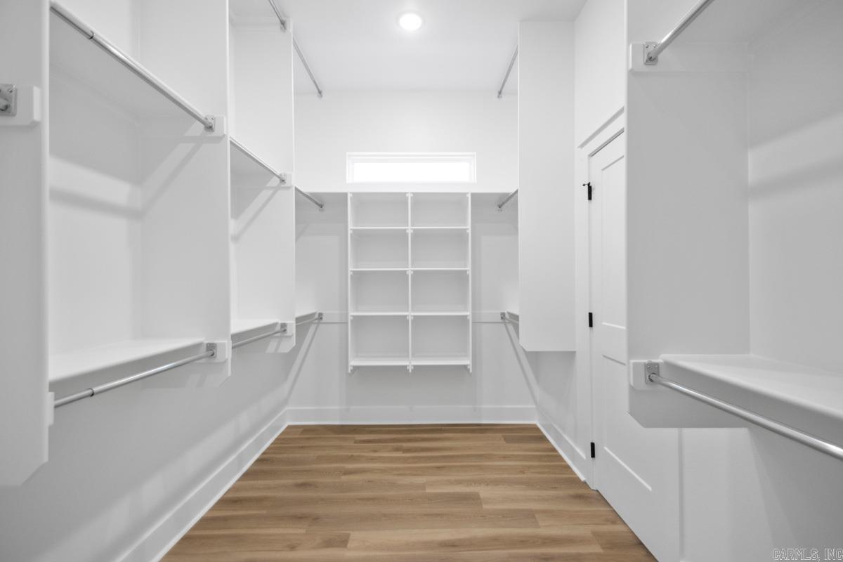 MILLERS GLENN - Residential