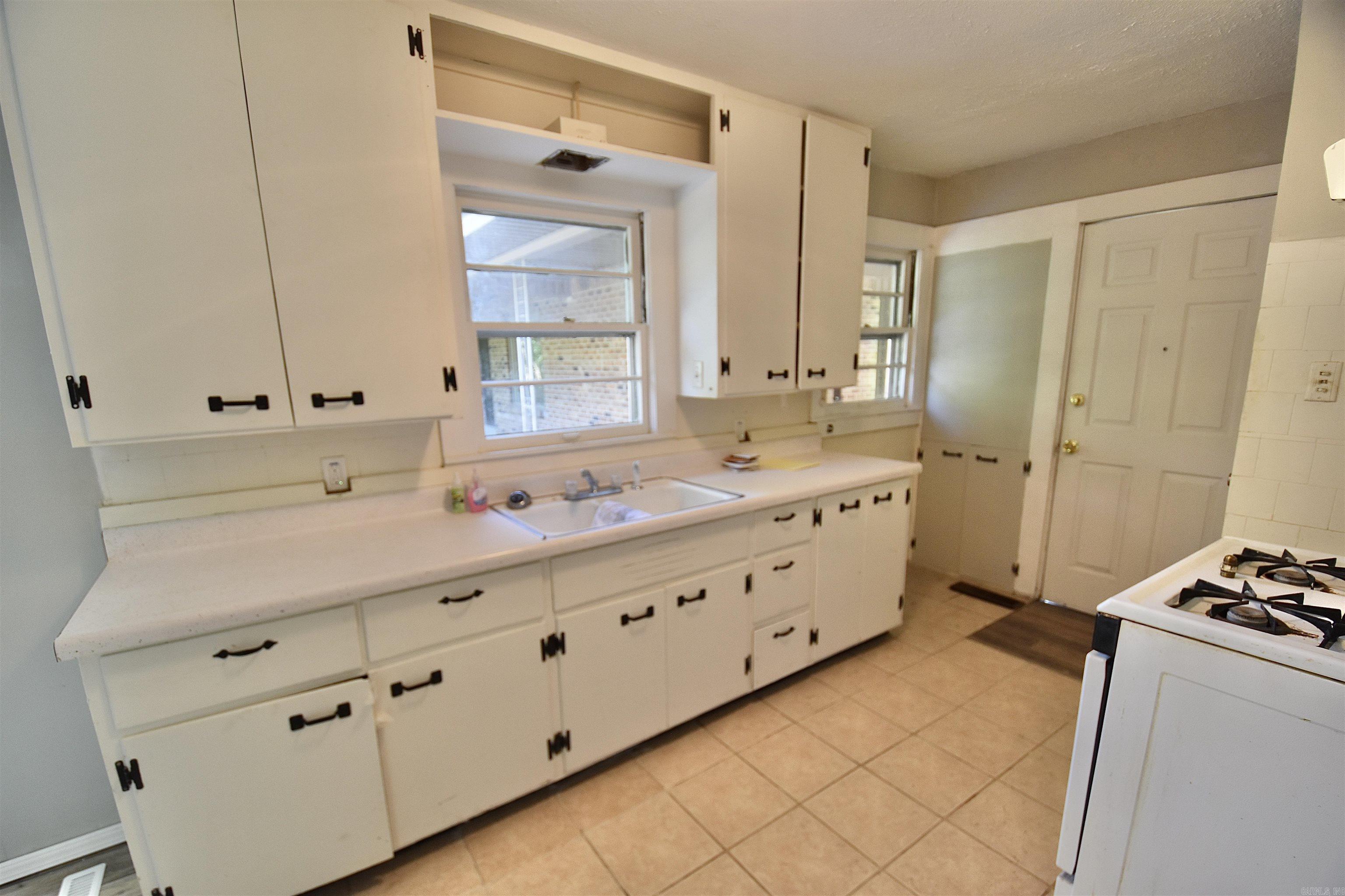 RAYS ADDITION - Residential