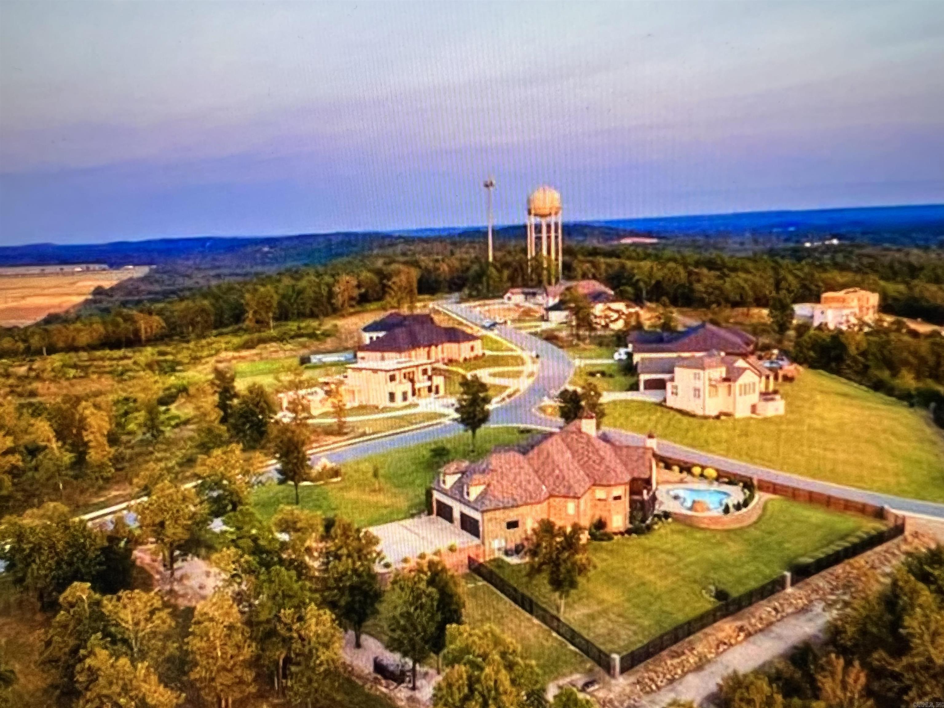 MOUNTAIN CREST ESTATES - Land
