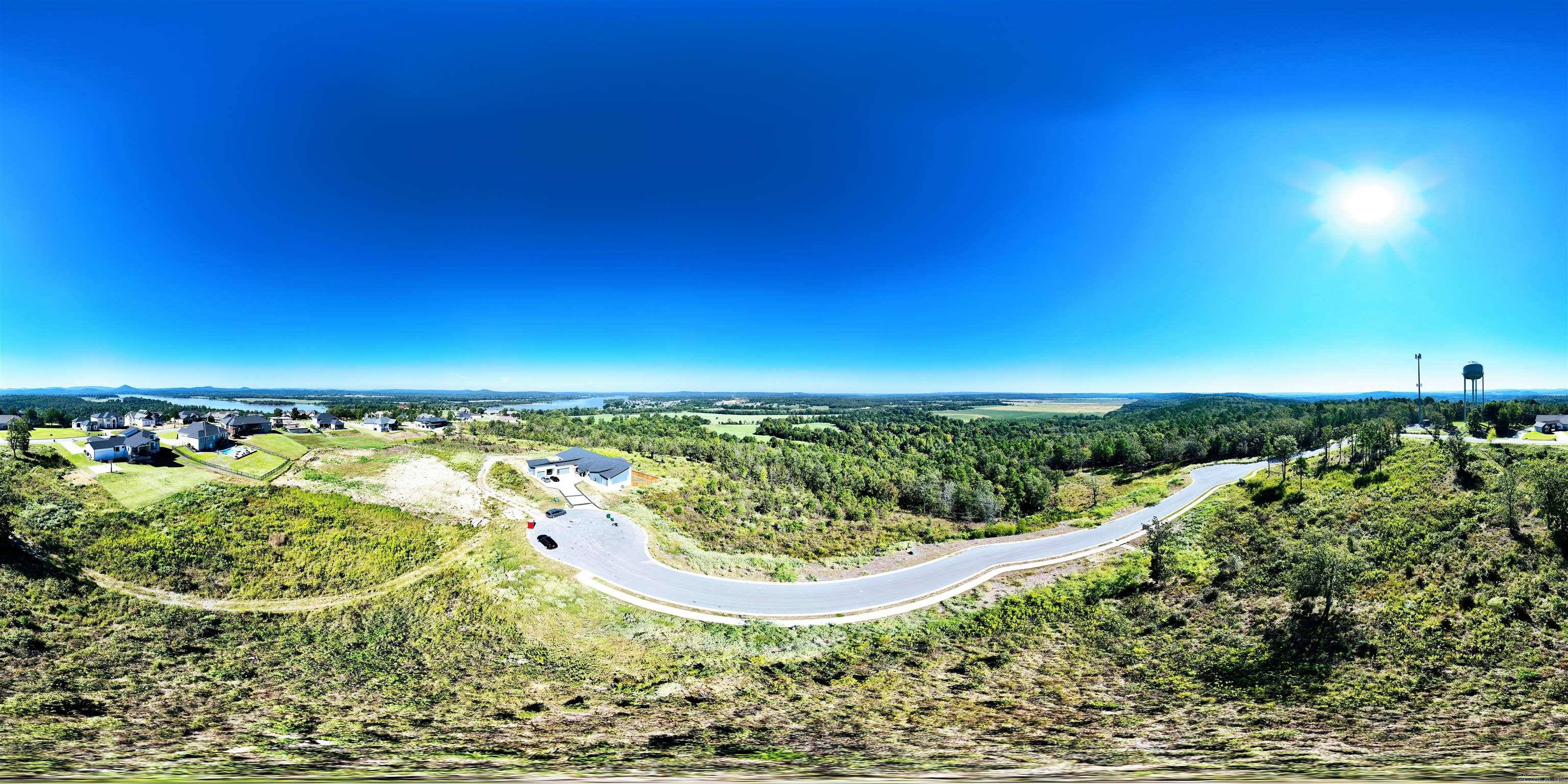 MOUNTAIN CREST ESTATES - Land