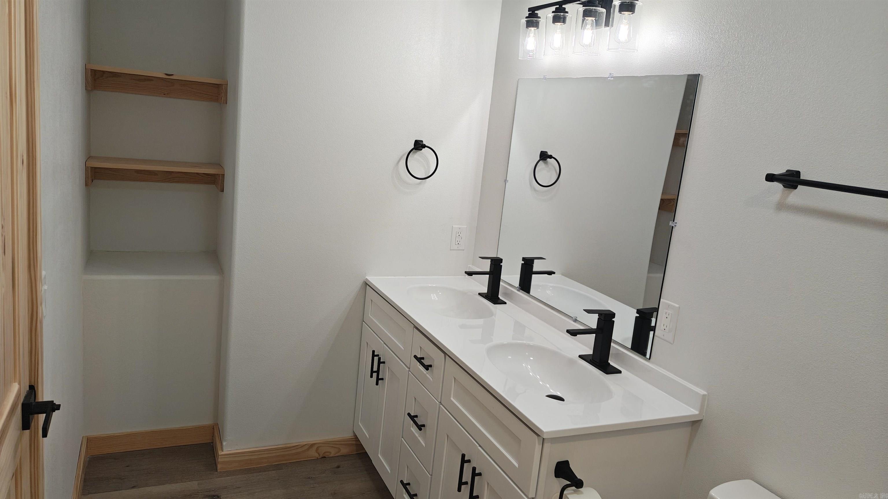 WHITEWATER ESTATES - Residential