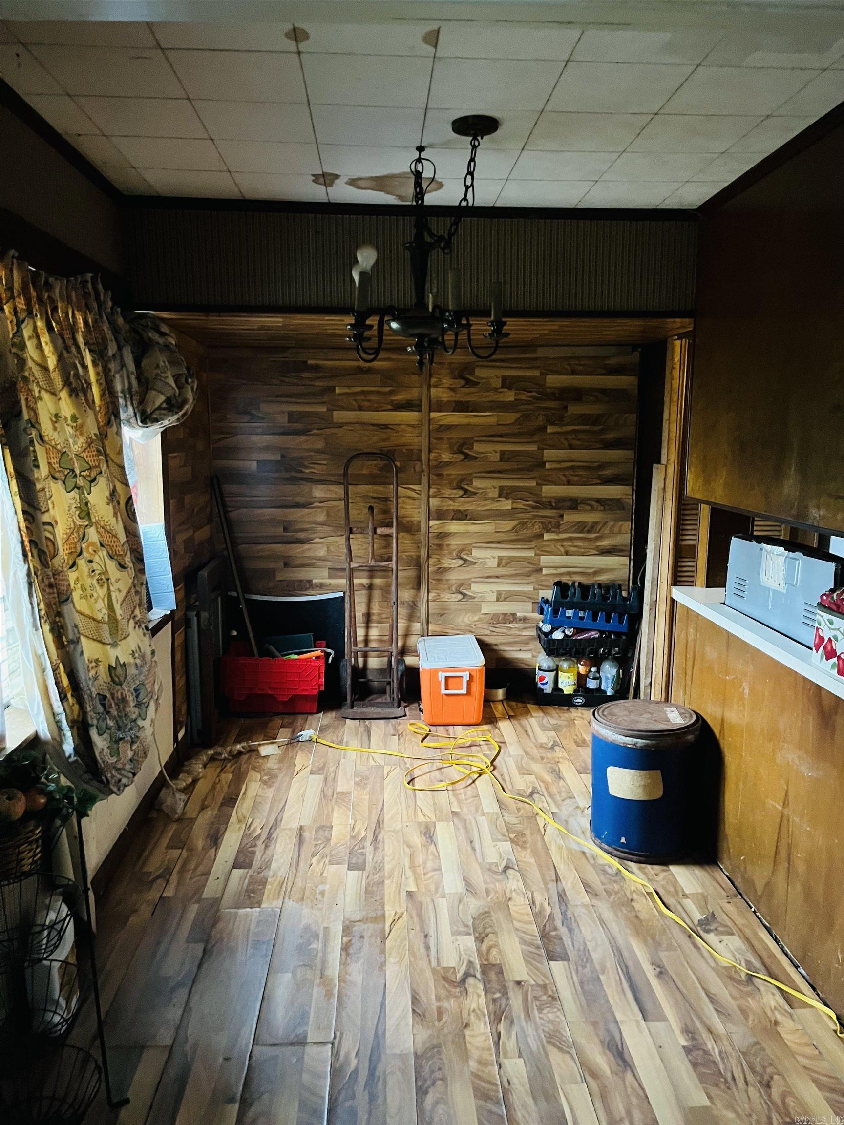 Metes & Bounds - Residential