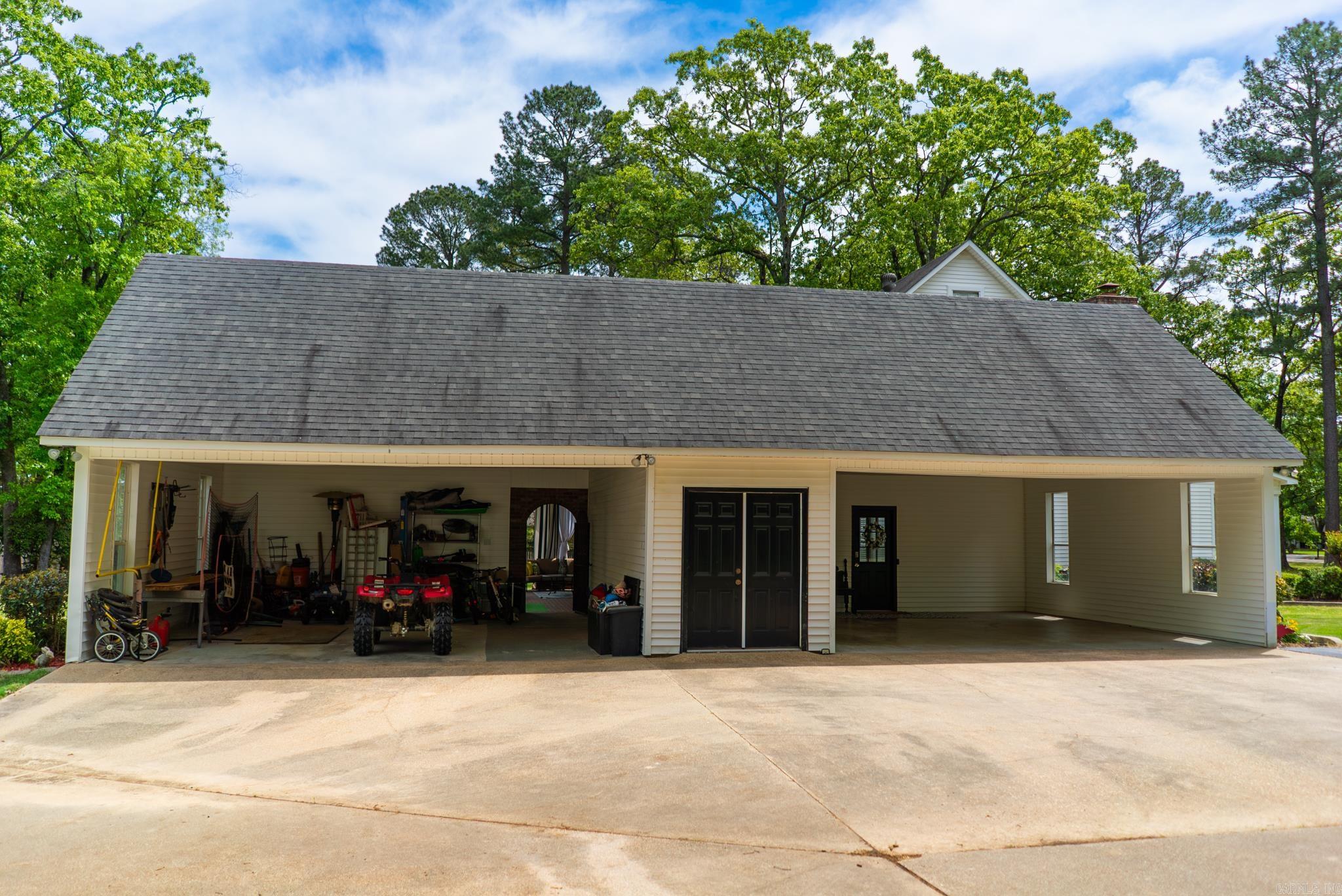 BARBERRY - Residential