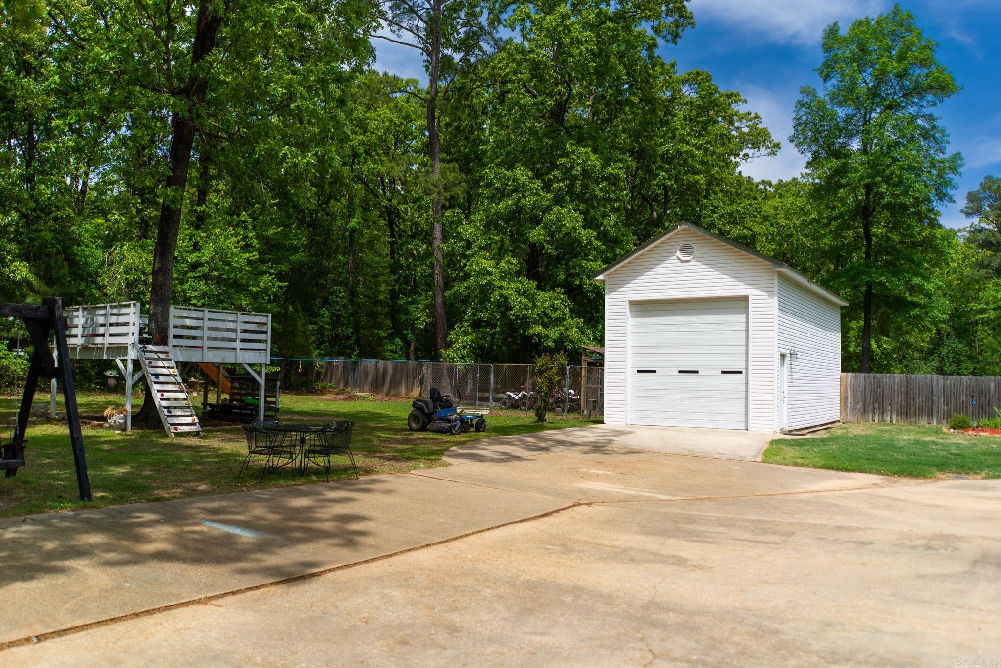 BARBERRY - Residential