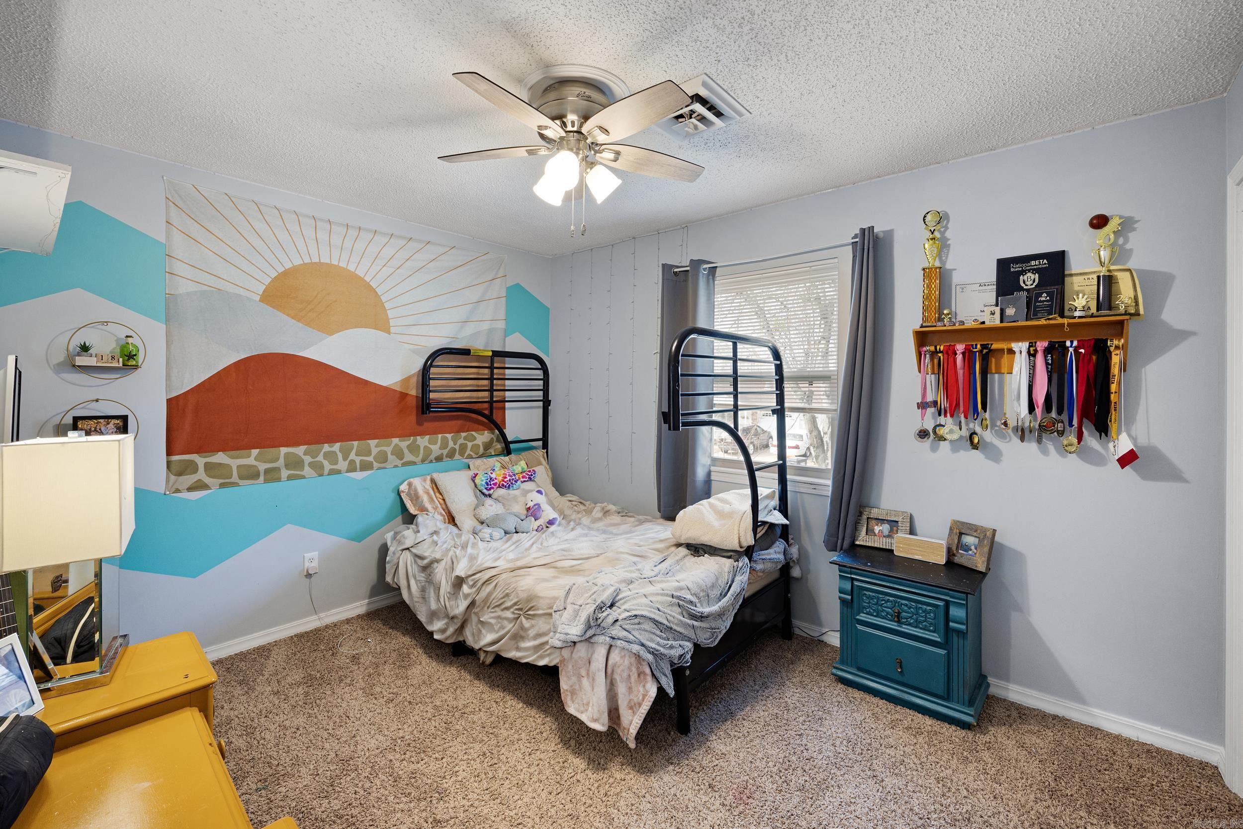 UNIVERSITY ESTATES - Residential